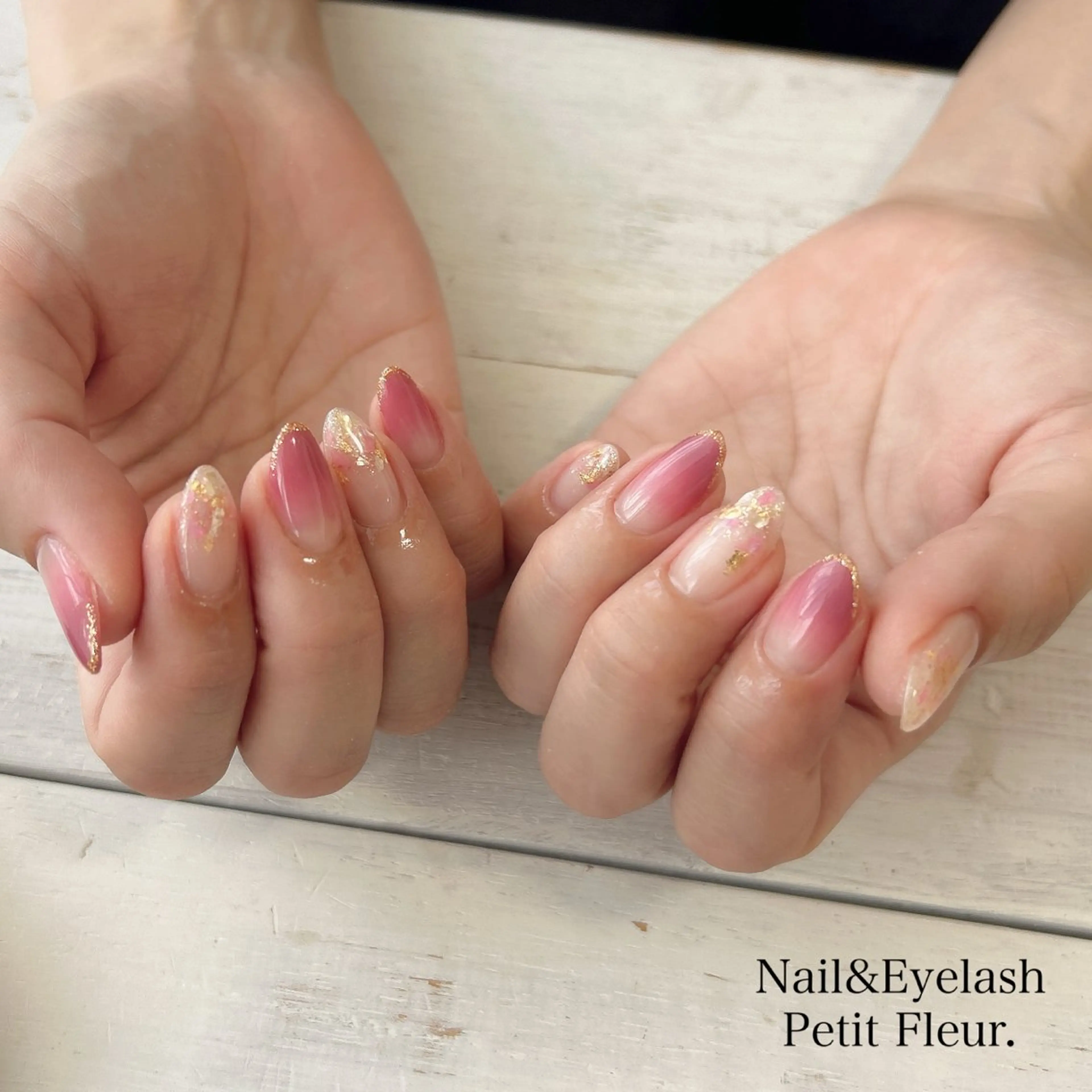 ネイル Petit Fleur所属・青柳 亜梨奈のマツエク・マツパデザイン