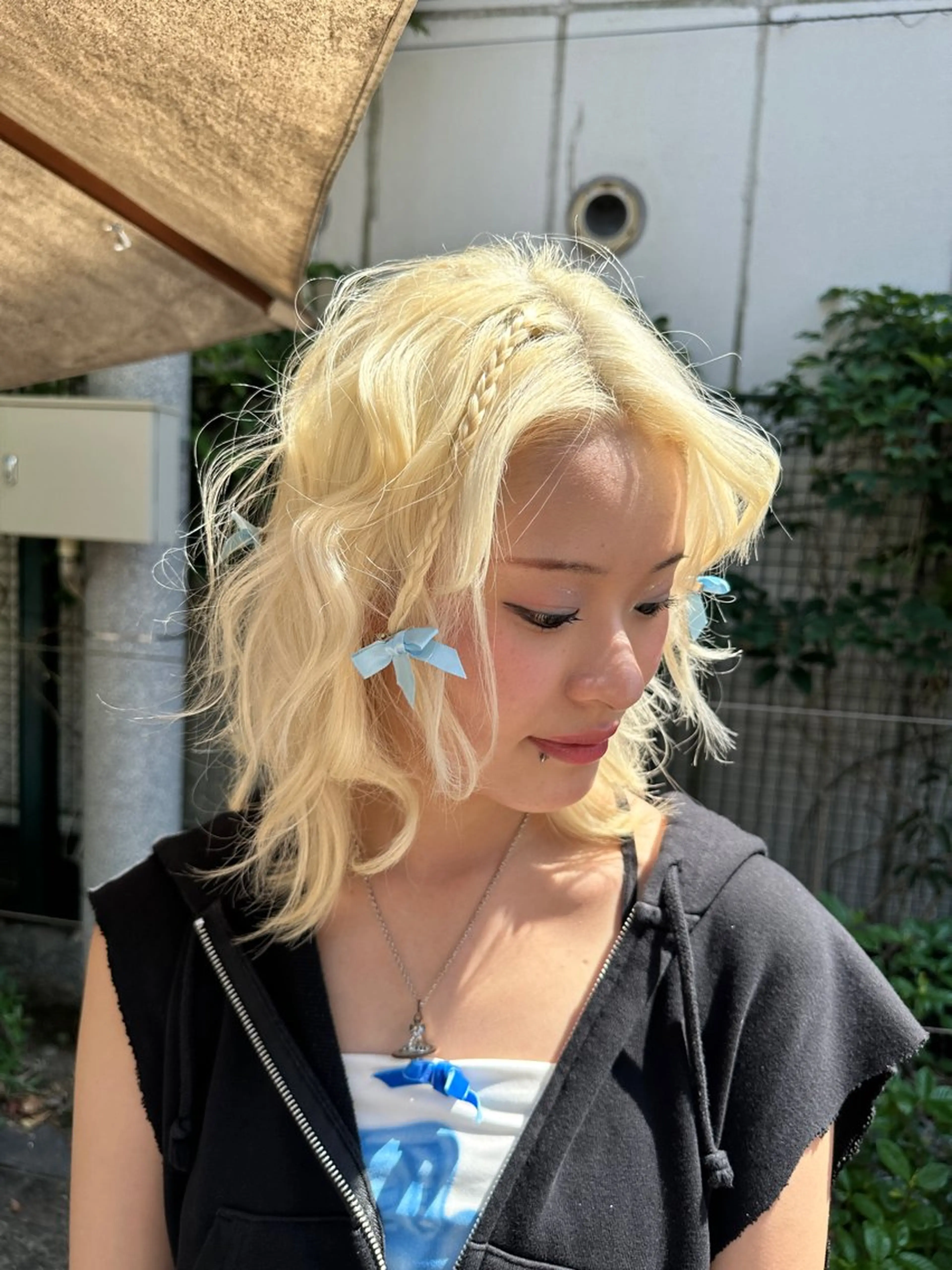 ミディアム 上田 葵梨のヘアスタイル