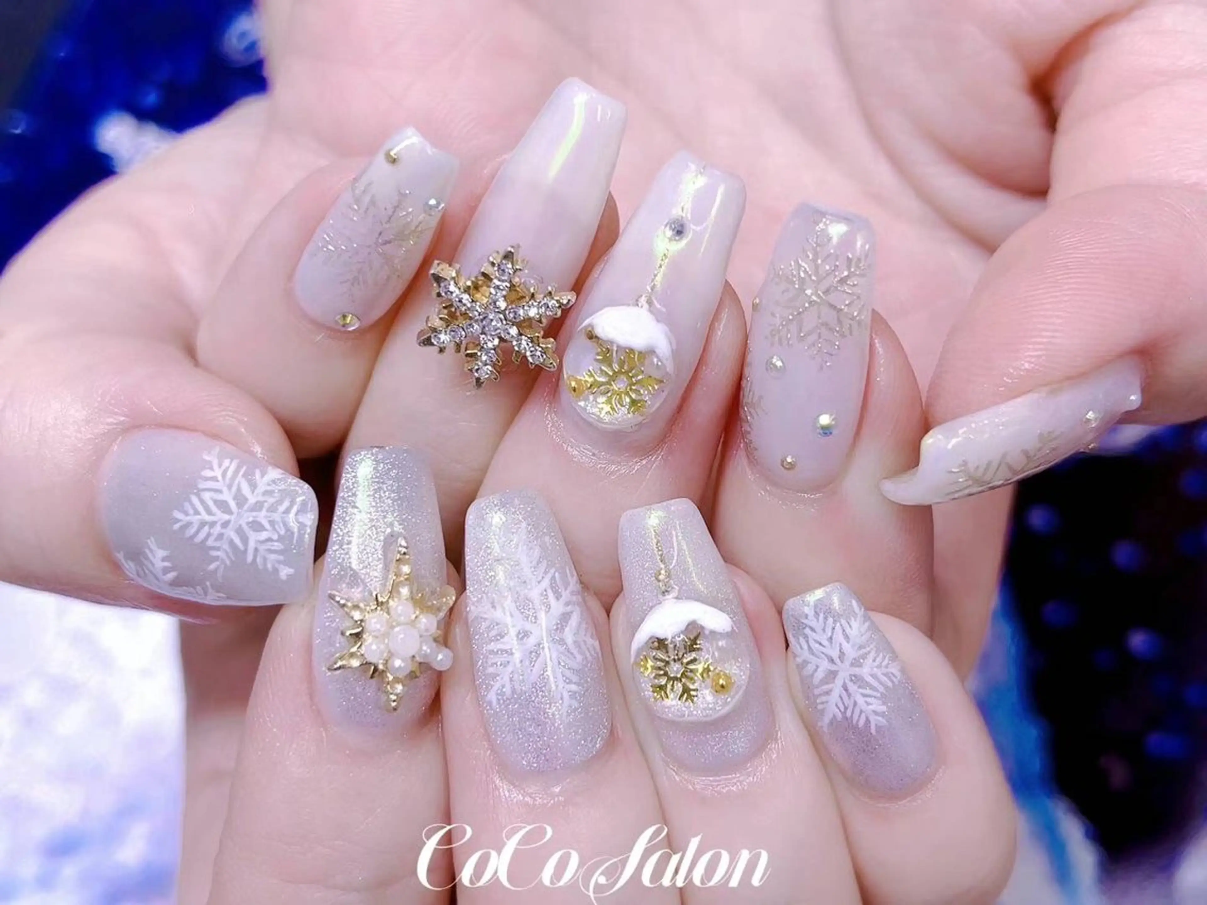 ネイル オーロラネイル 成人式 マグネットネイル ミラーネイル ホワイト ハンドネイル CoCo Salon ネイル/睫毛/脱毛のネイルデザイン