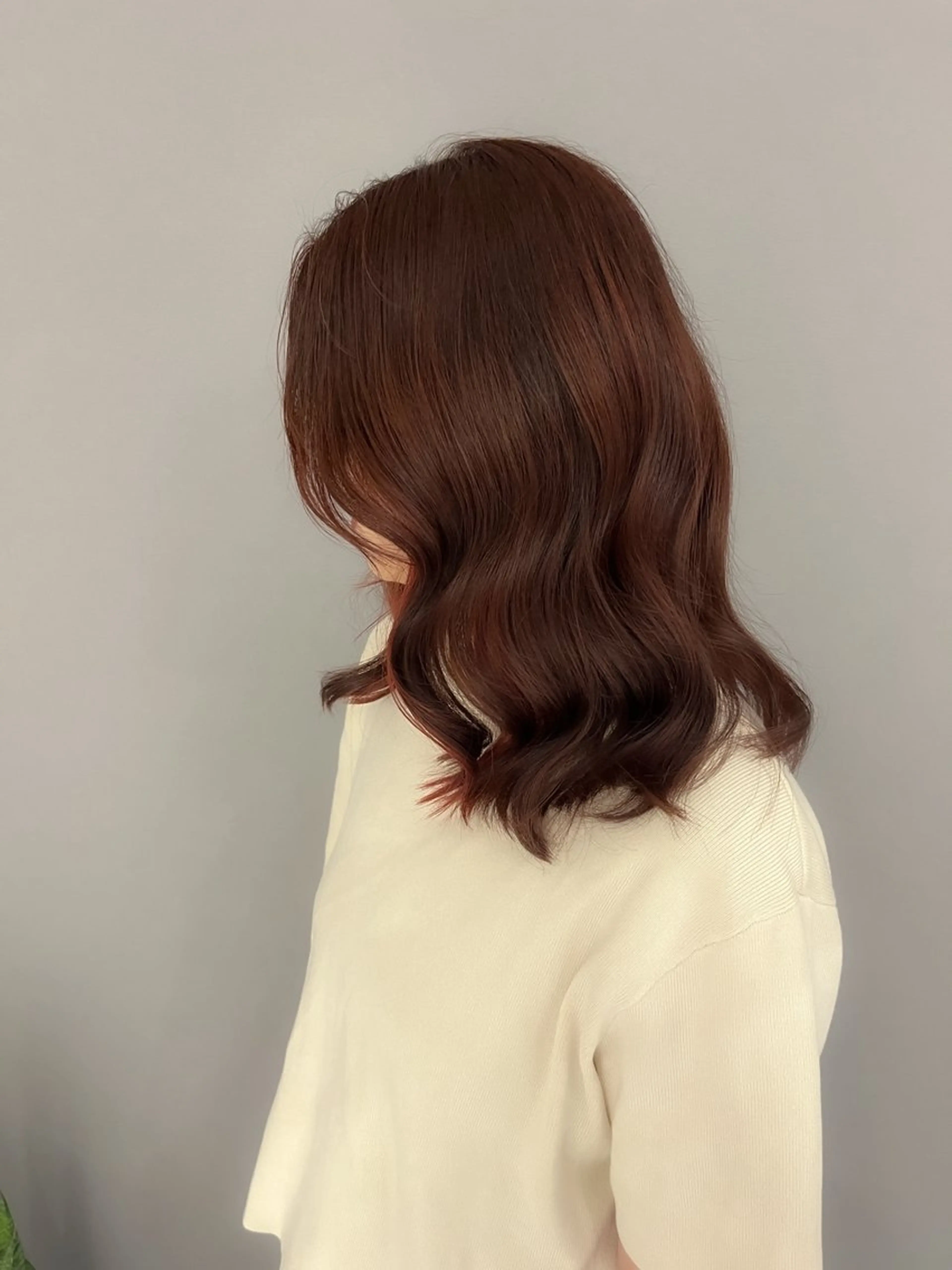 ミディアム カラー ヘアカラー トリートメント 坂本 理輝のヘアスタイル