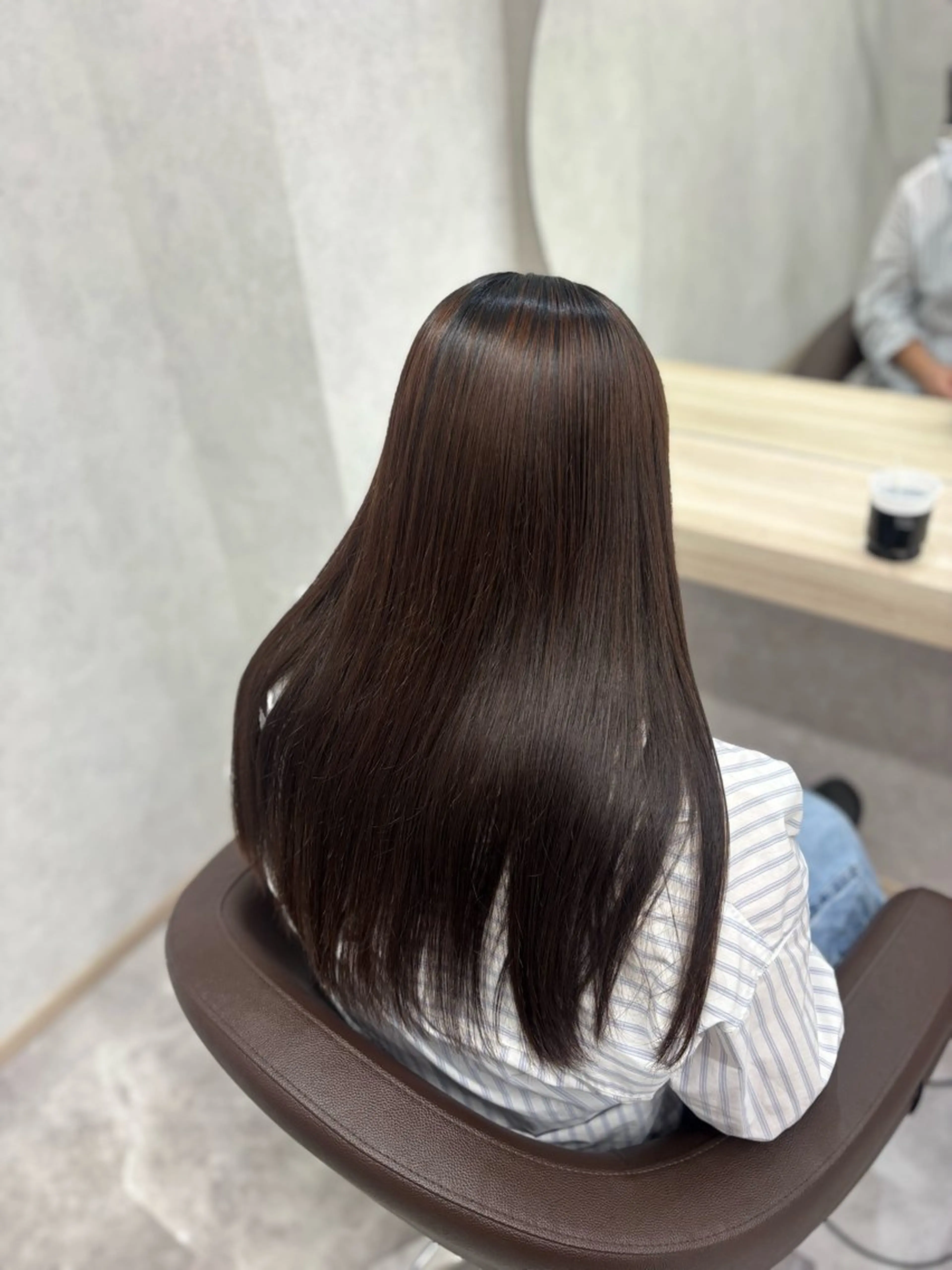 ロング カラー 縮毛矯正 KEEN.所属・よこみぞ こなつのヘアスタイル