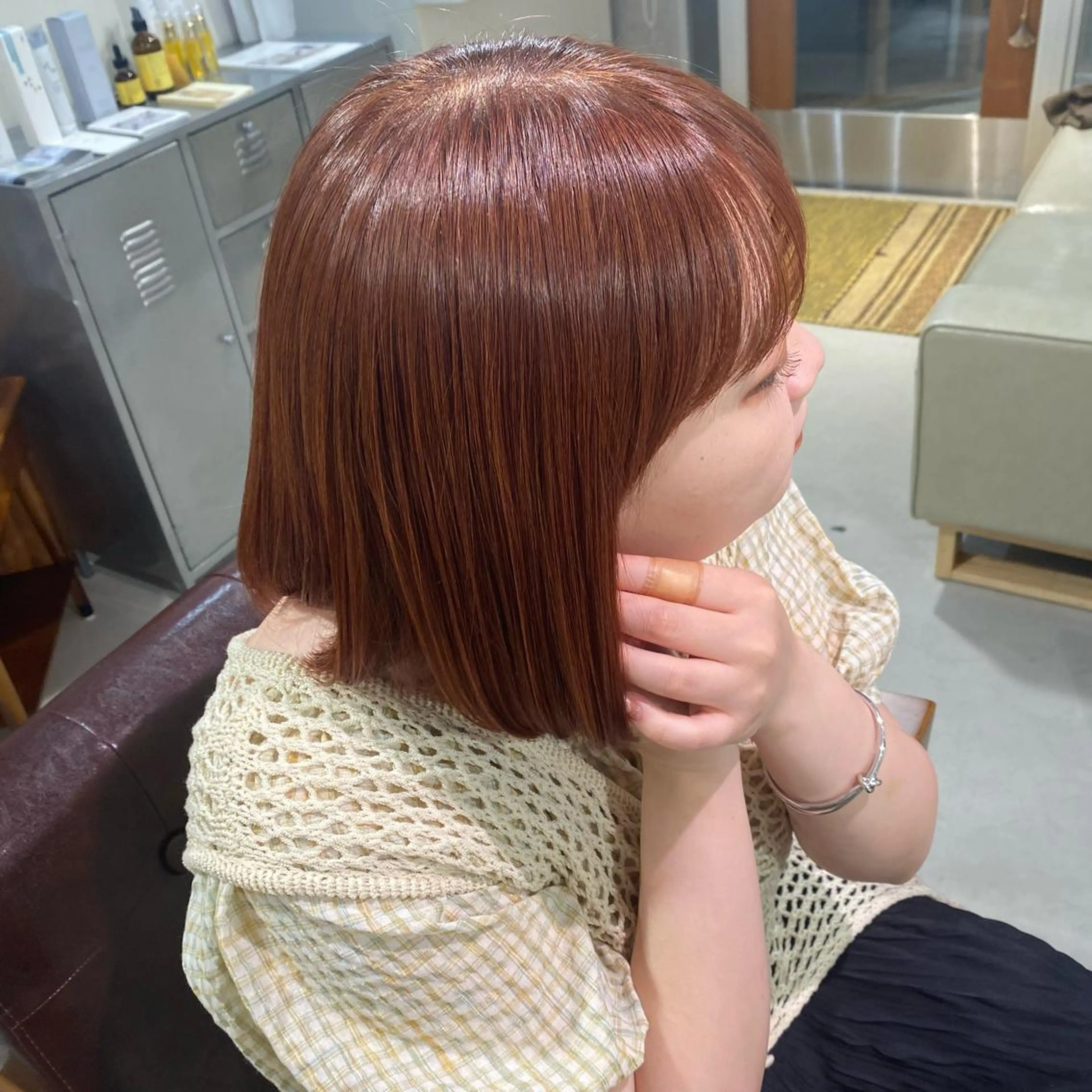 ミディアム ヘアカラー en⁺ trust所属・山口 麗音のヘアスタイル