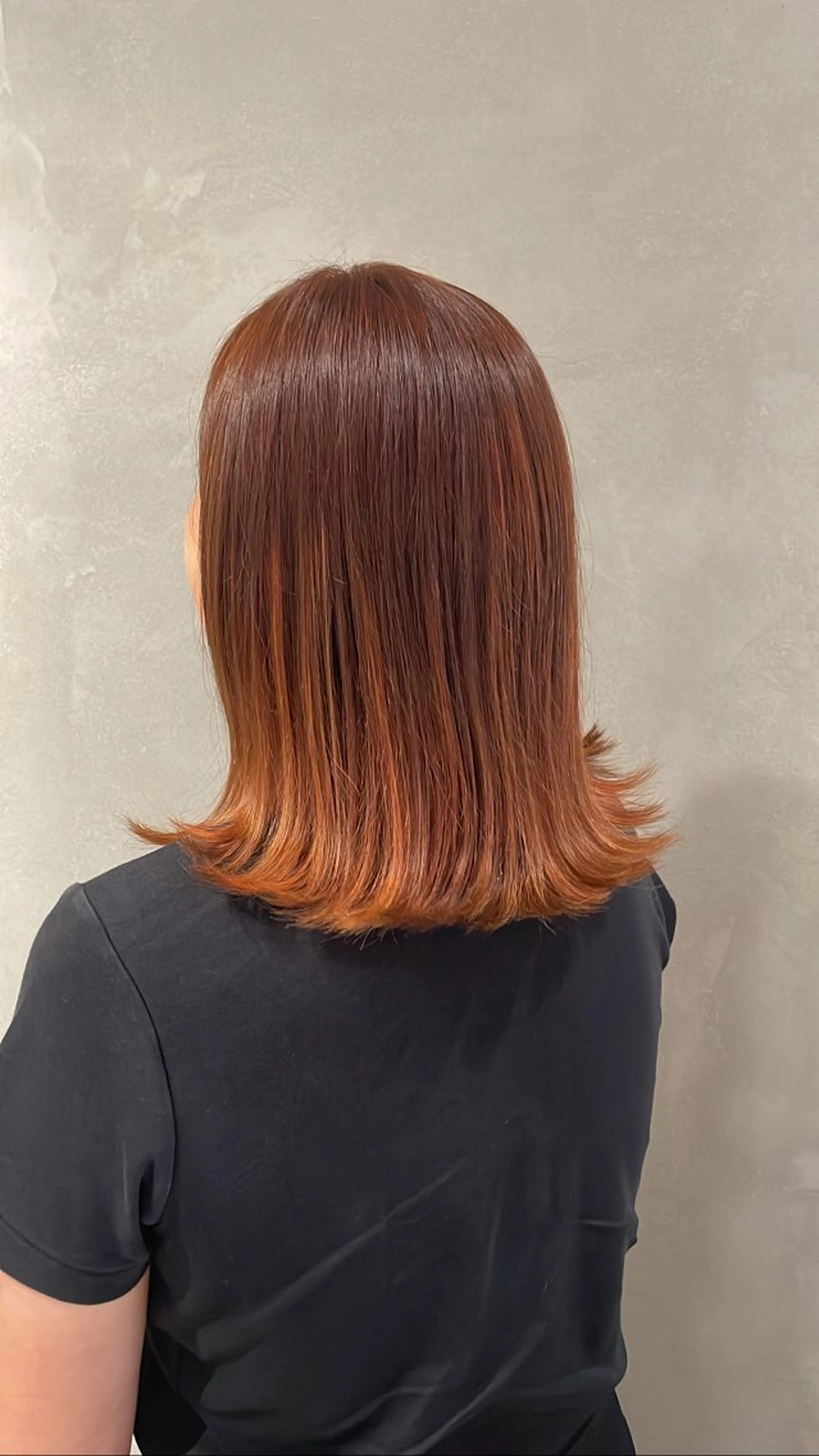 ミディアム ハイライト AMRITA omotesando所属・都築 菜美のヘアスタイル