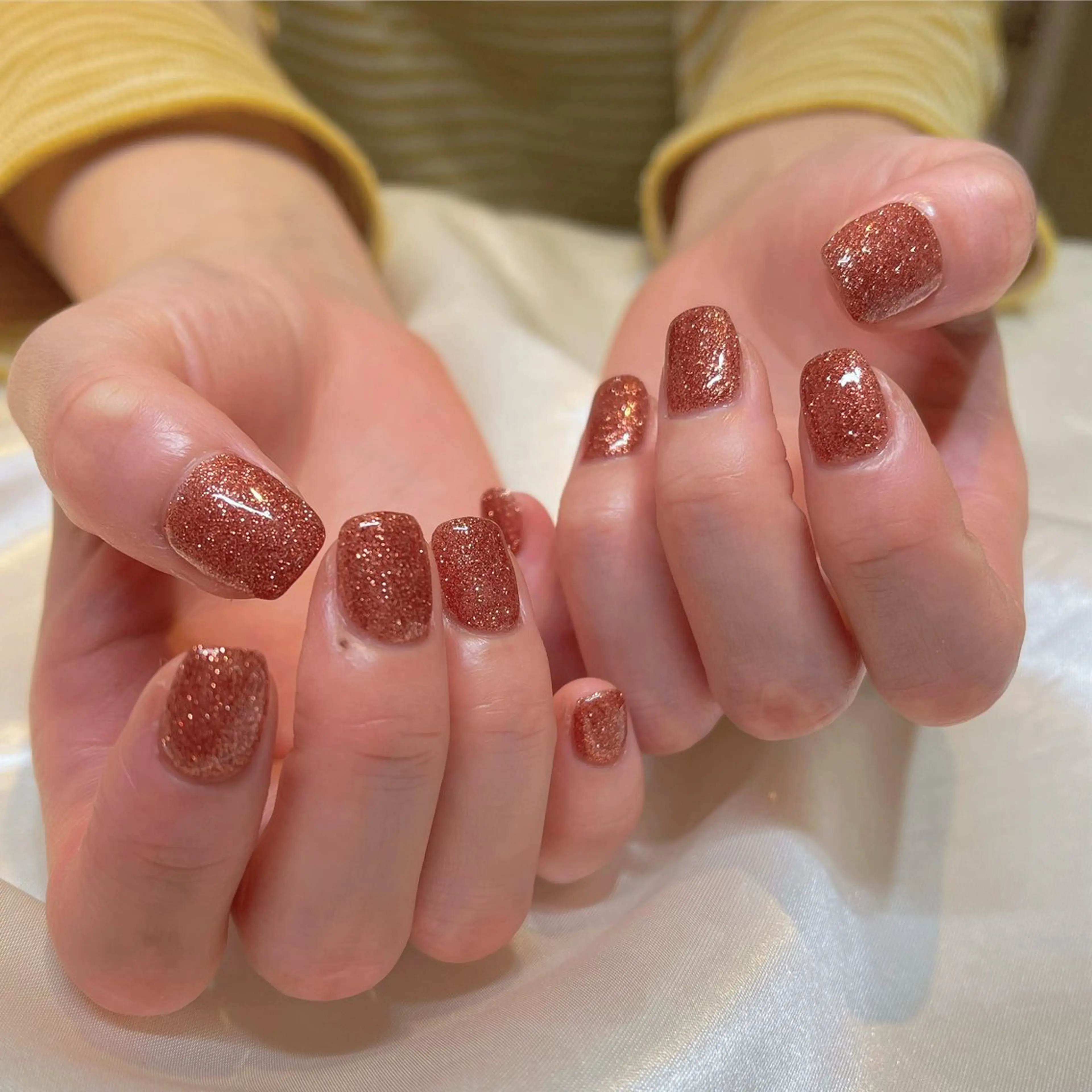 ネイル ハンドネイル 内田 里穂のネイルデザイン