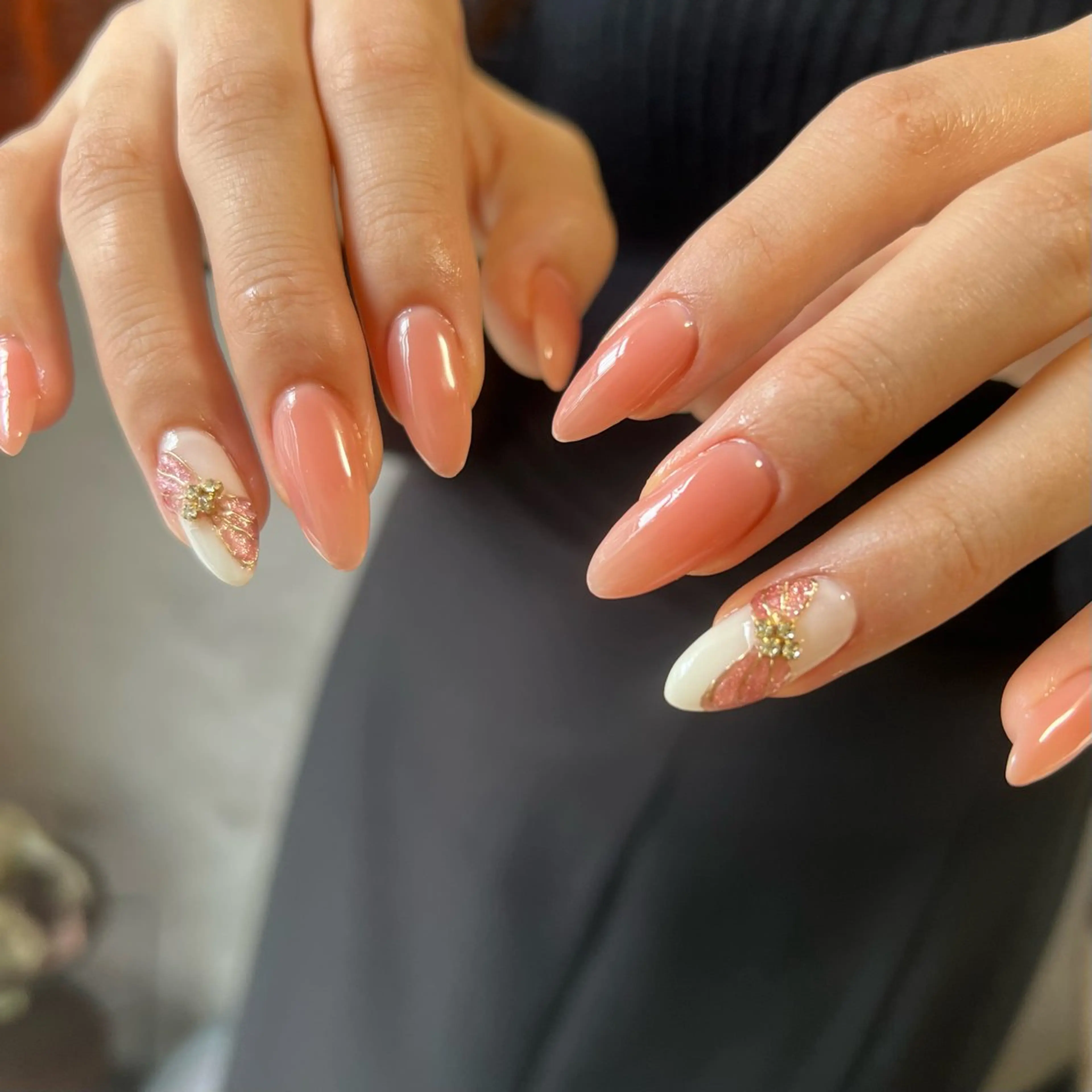 ネイル シンプルネイル Nail by EN 🪽Amiのネイルデザイン
