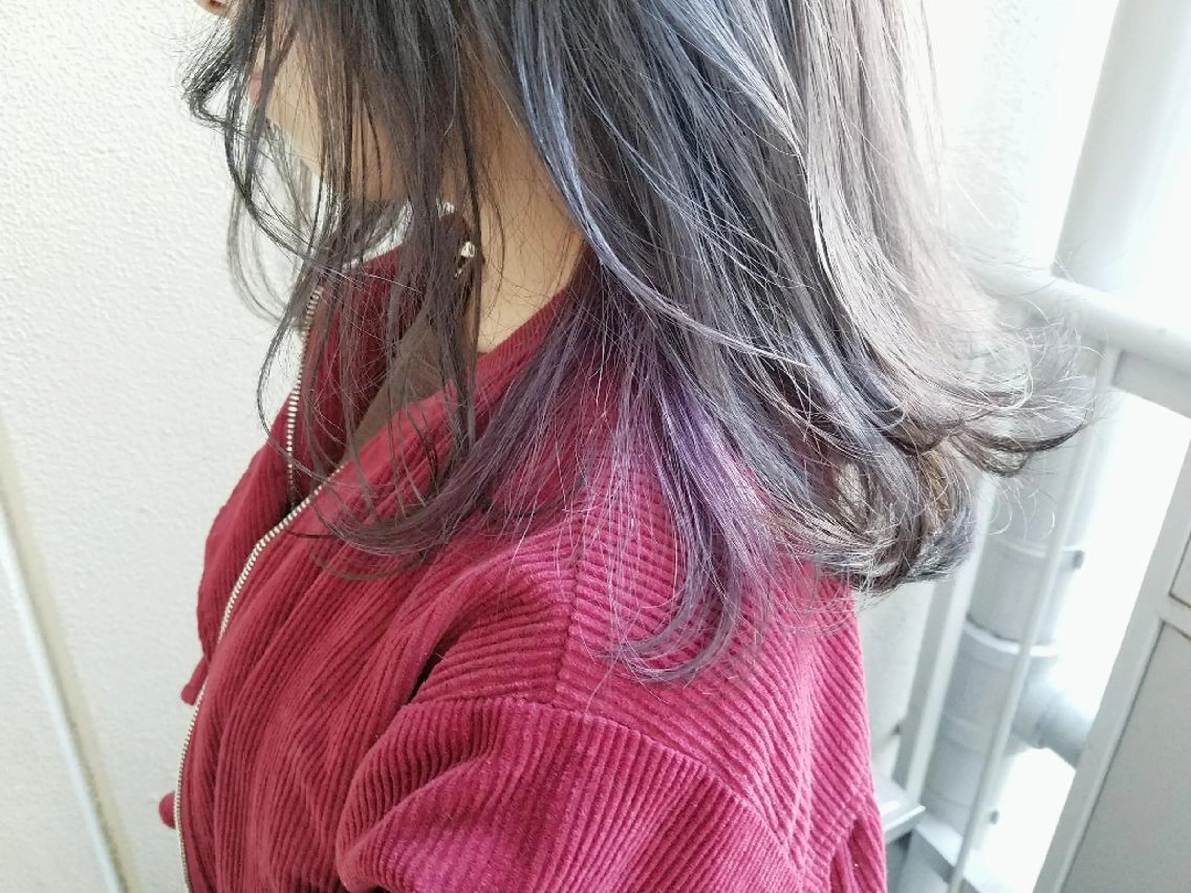 カラー セミロング バイオレットカラー ウルフ、ボブ美容師 今井のヘアスタイル