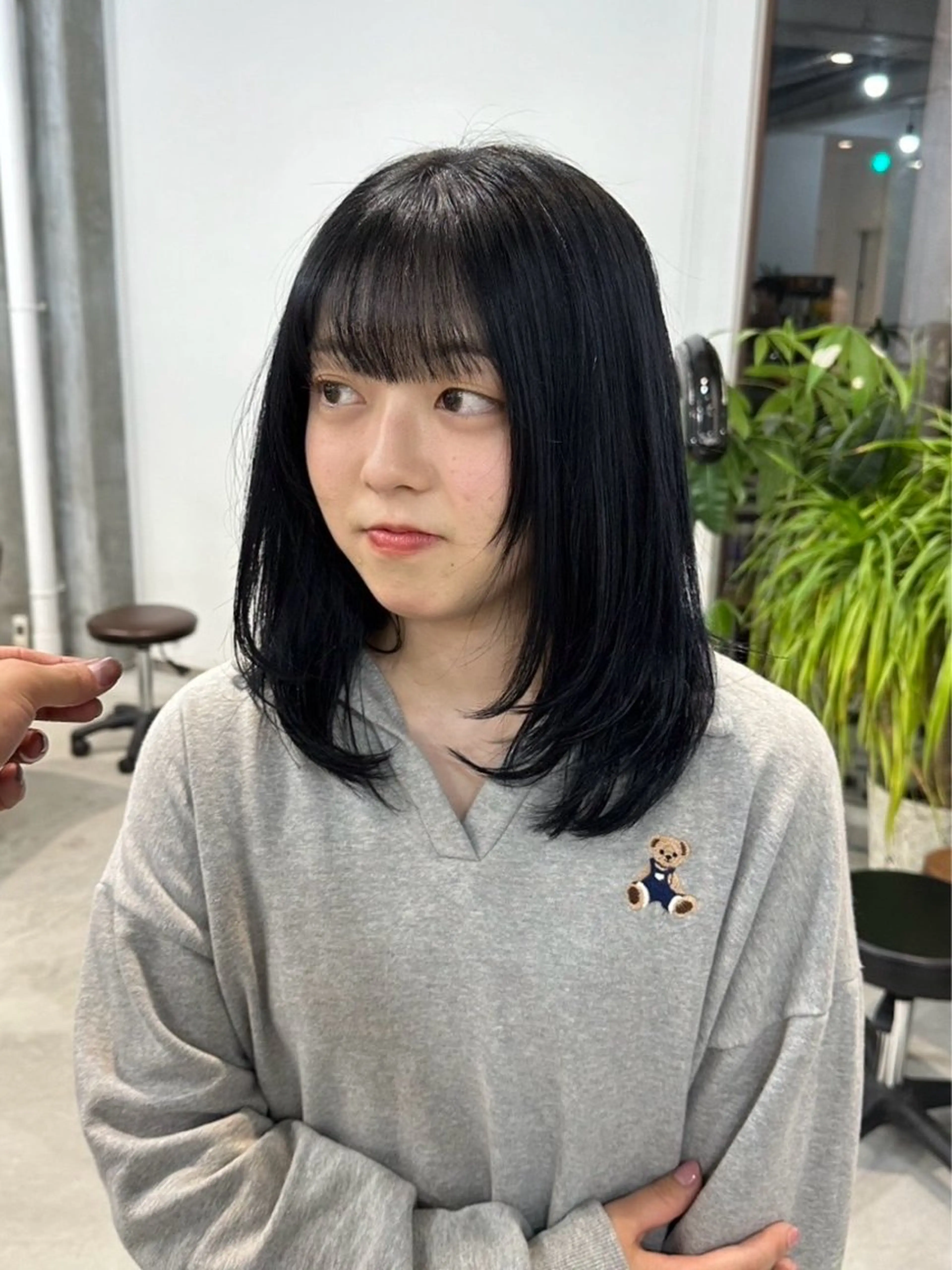 セミロング 顔周りカット レイヤーカット カット ヘアカラー トリートメント カイリ /レイヤーカットのヘアスタイル