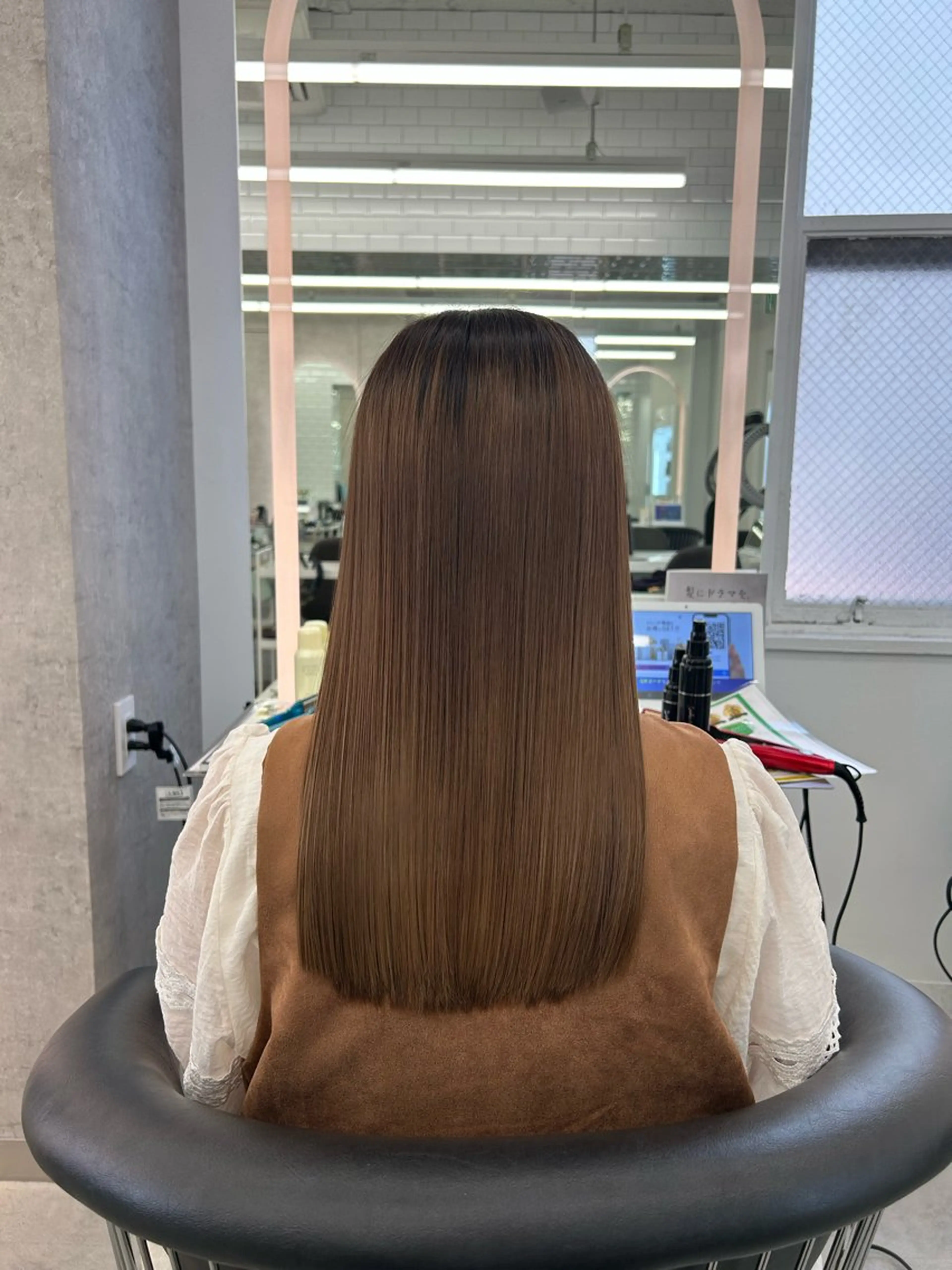 ロング 縮毛矯正 トリートメント 髪質改善 山口蒼太のヘアスタイル