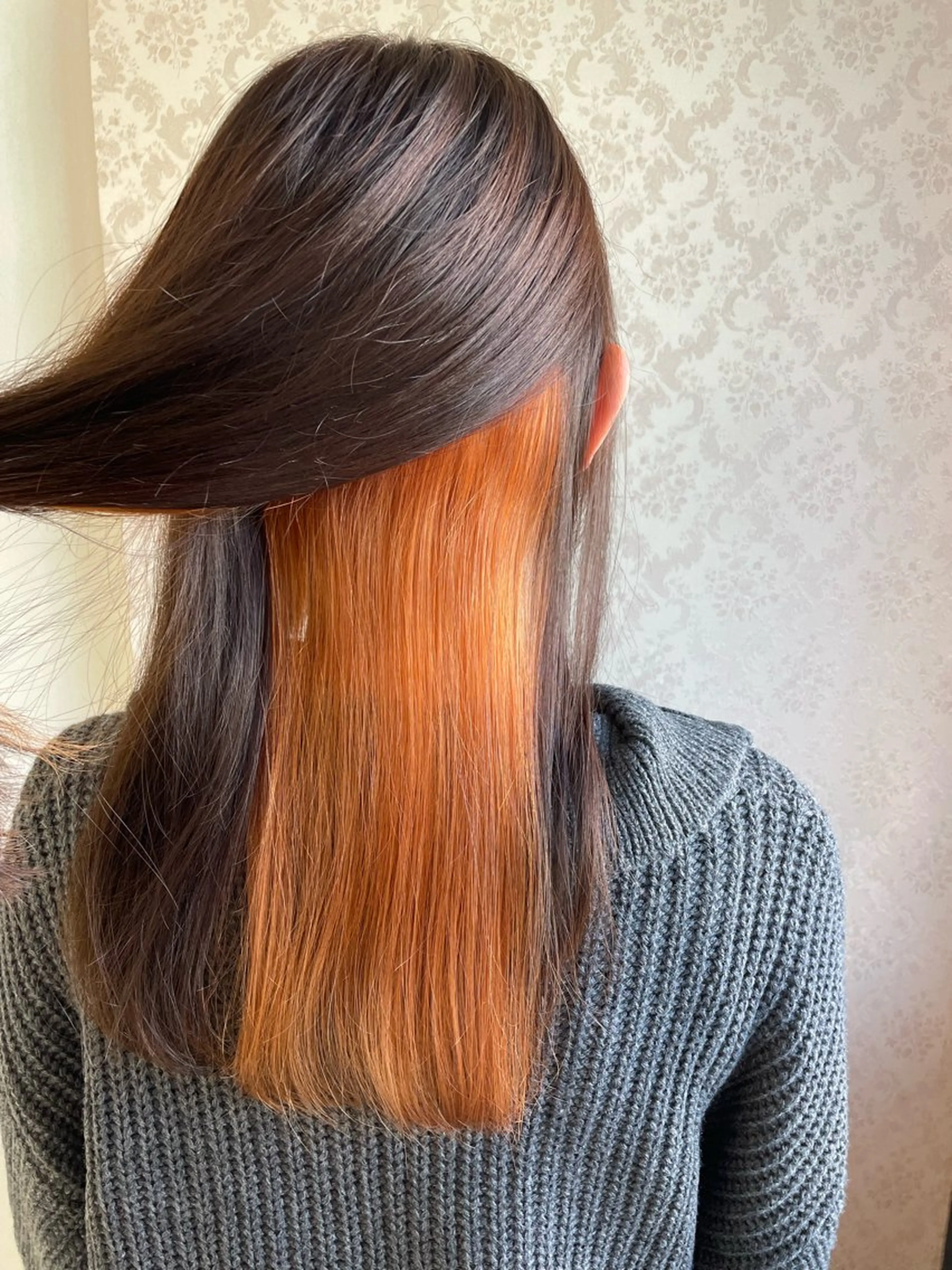 ロング カラー ヒヨシ ルナのヘアスタイル