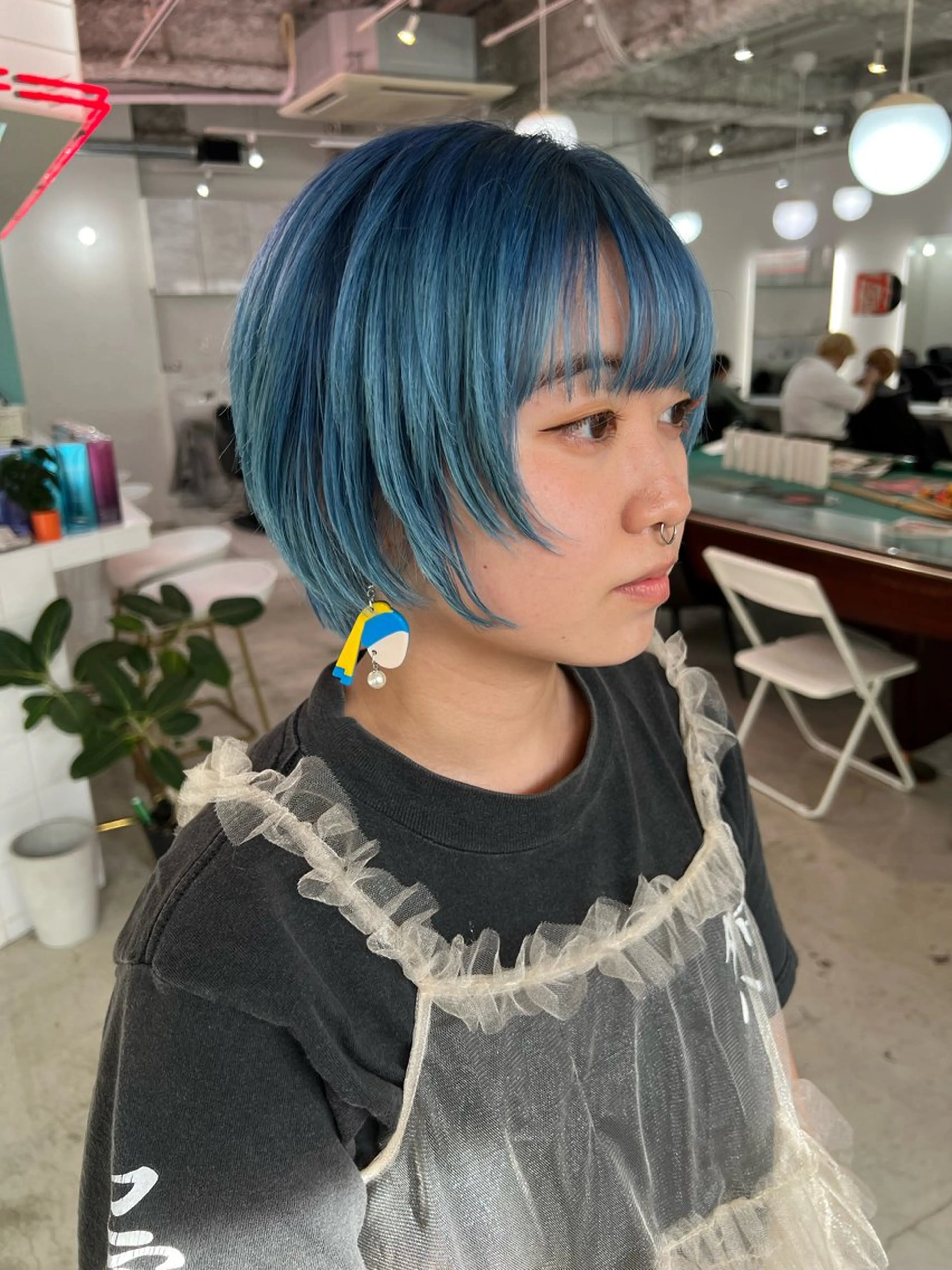 ミディアム カット ヘアカラー 💥ウルフカット デザインあんな💥のヘアスタイル