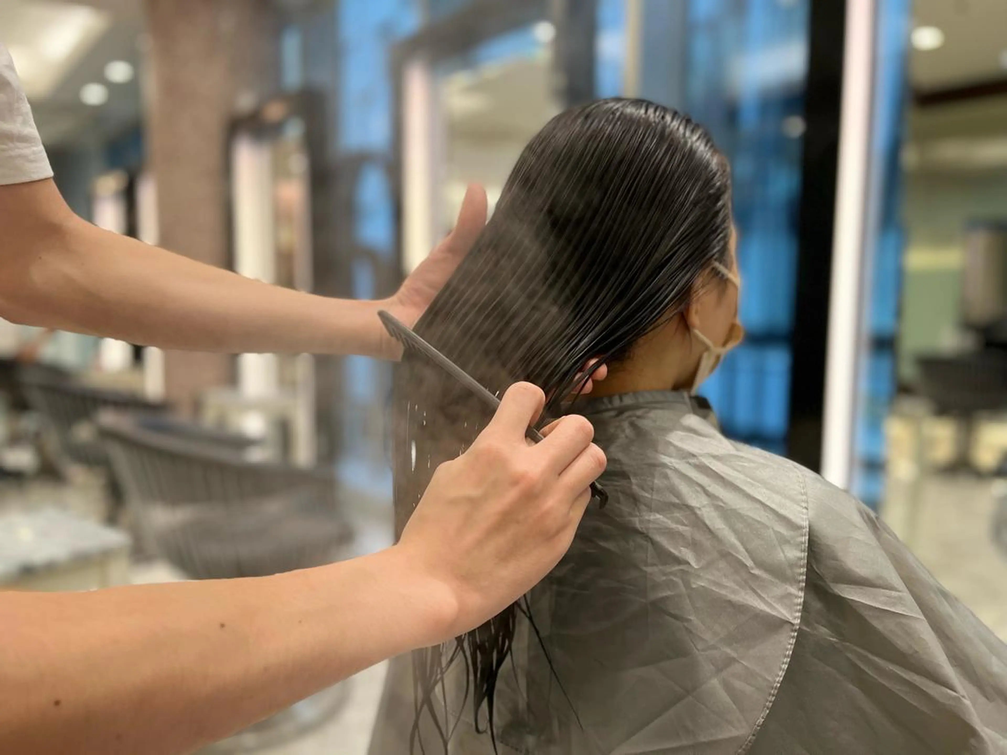 ロング トリートメント 波巻きウェーブ 韓国風パーマ 纐纈のヘアスタイル