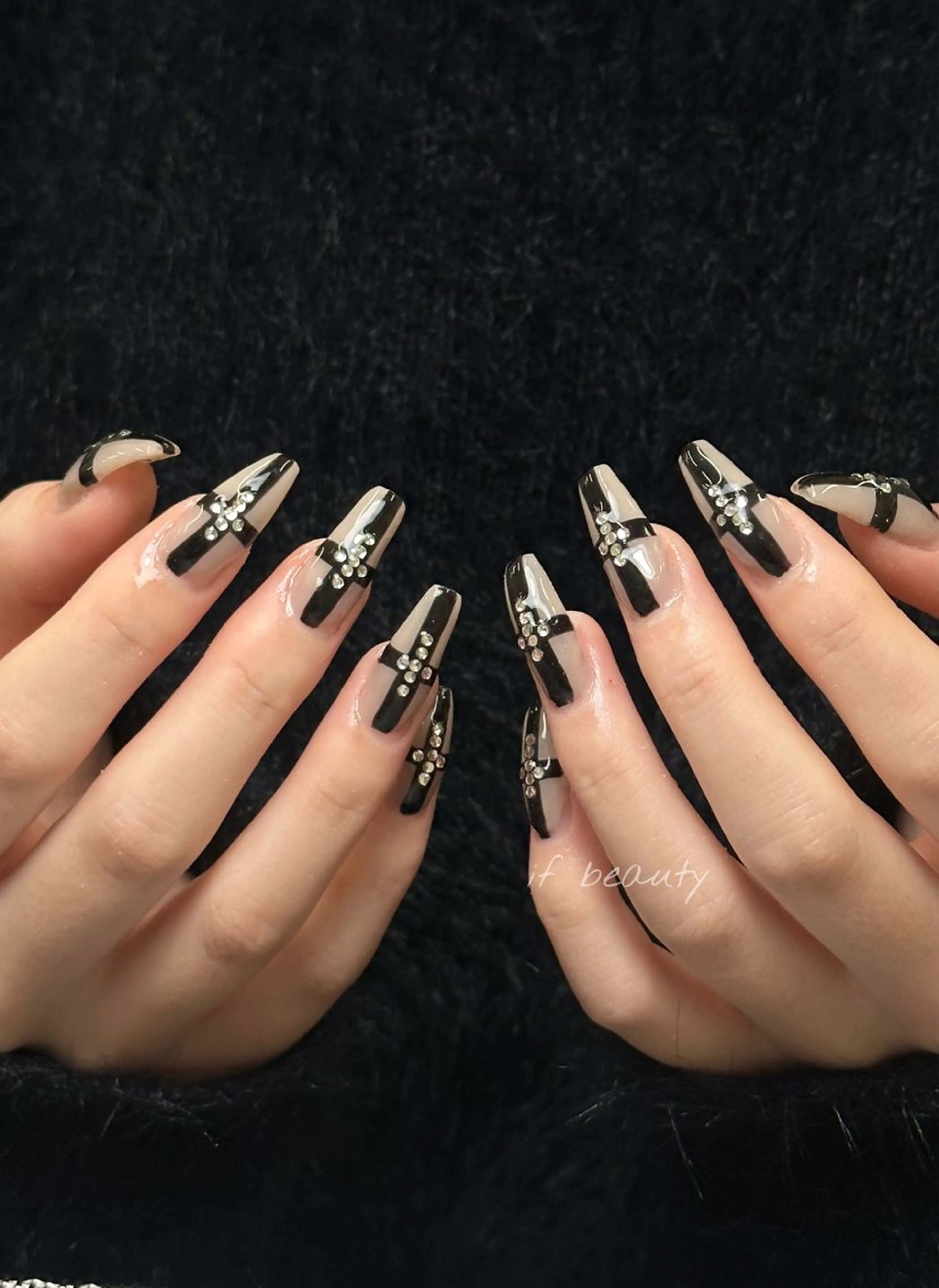 ネイル アートネイル ジェルネイル グラデーション パラジェル ワンホンネイル ハンドネイル if Hair＆Nail Salon所属・IKA /海外ネイル /個性派/ワンホンのネイルデザイン