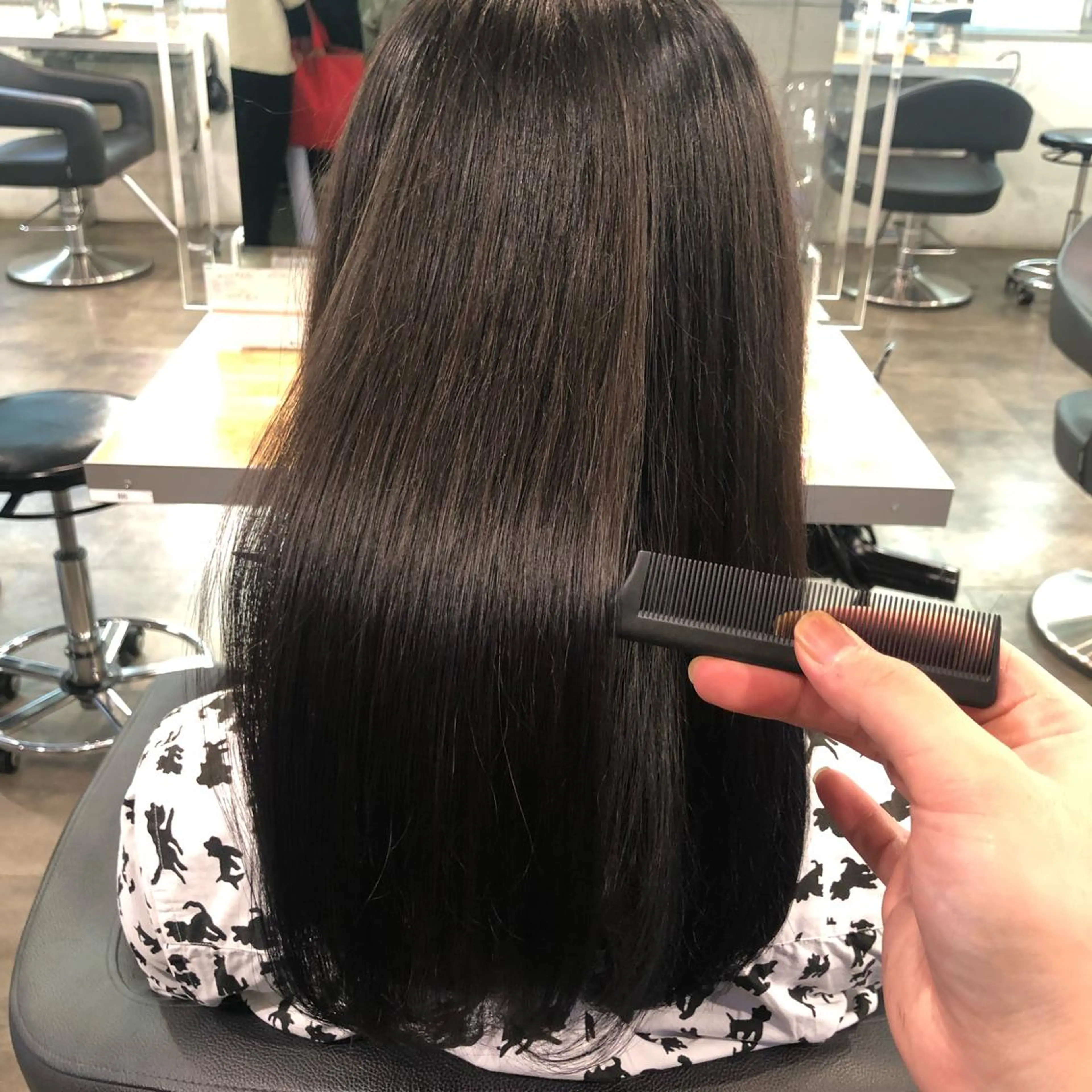 カット ヘアカラー トリートメント 🔷似合わせのプロ KUMA🔷のヘアスタイル