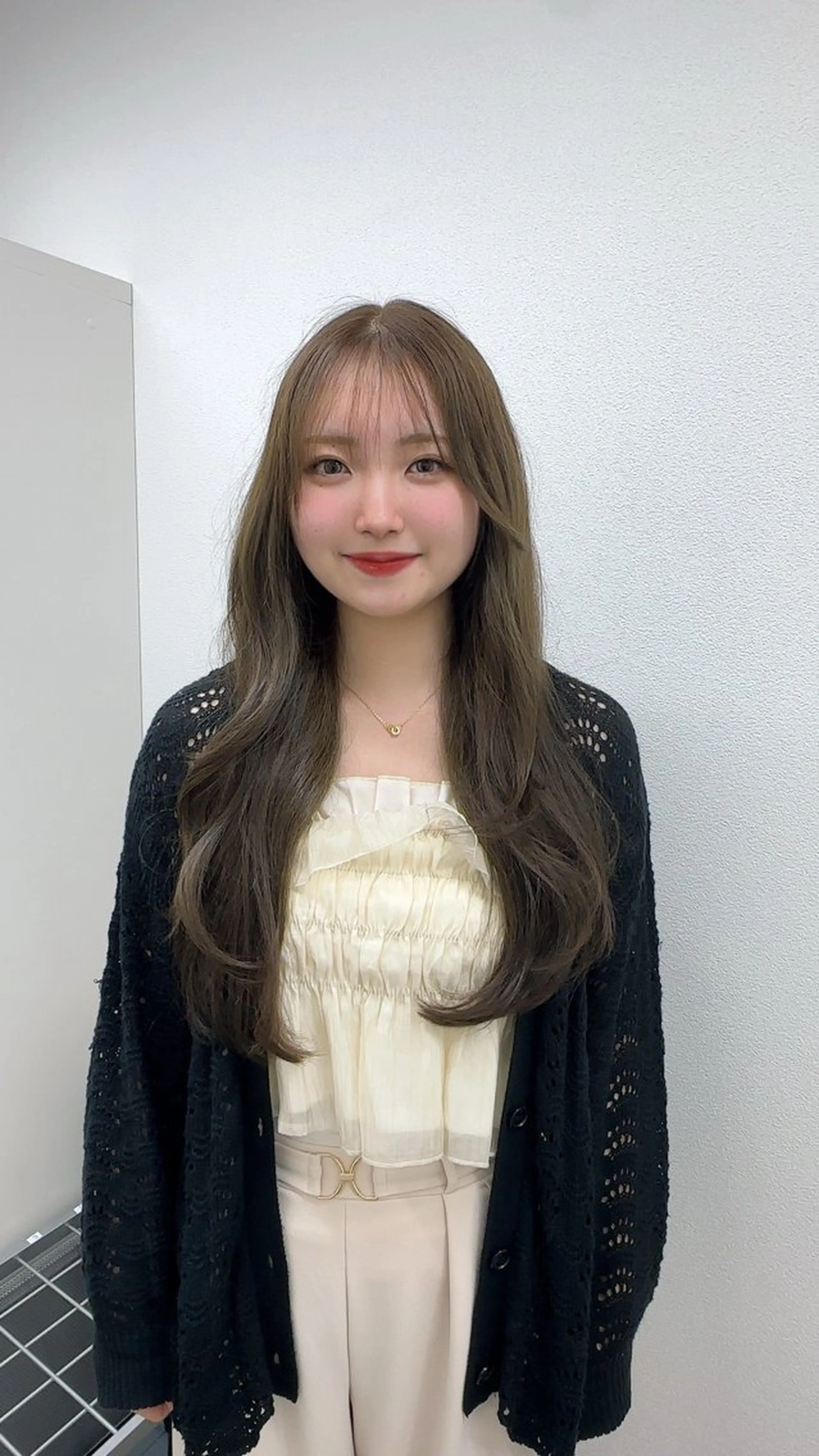 ロング ヘアカラー トリートメント 🤍透明感カラー🤍 MANAのヘアスタイル