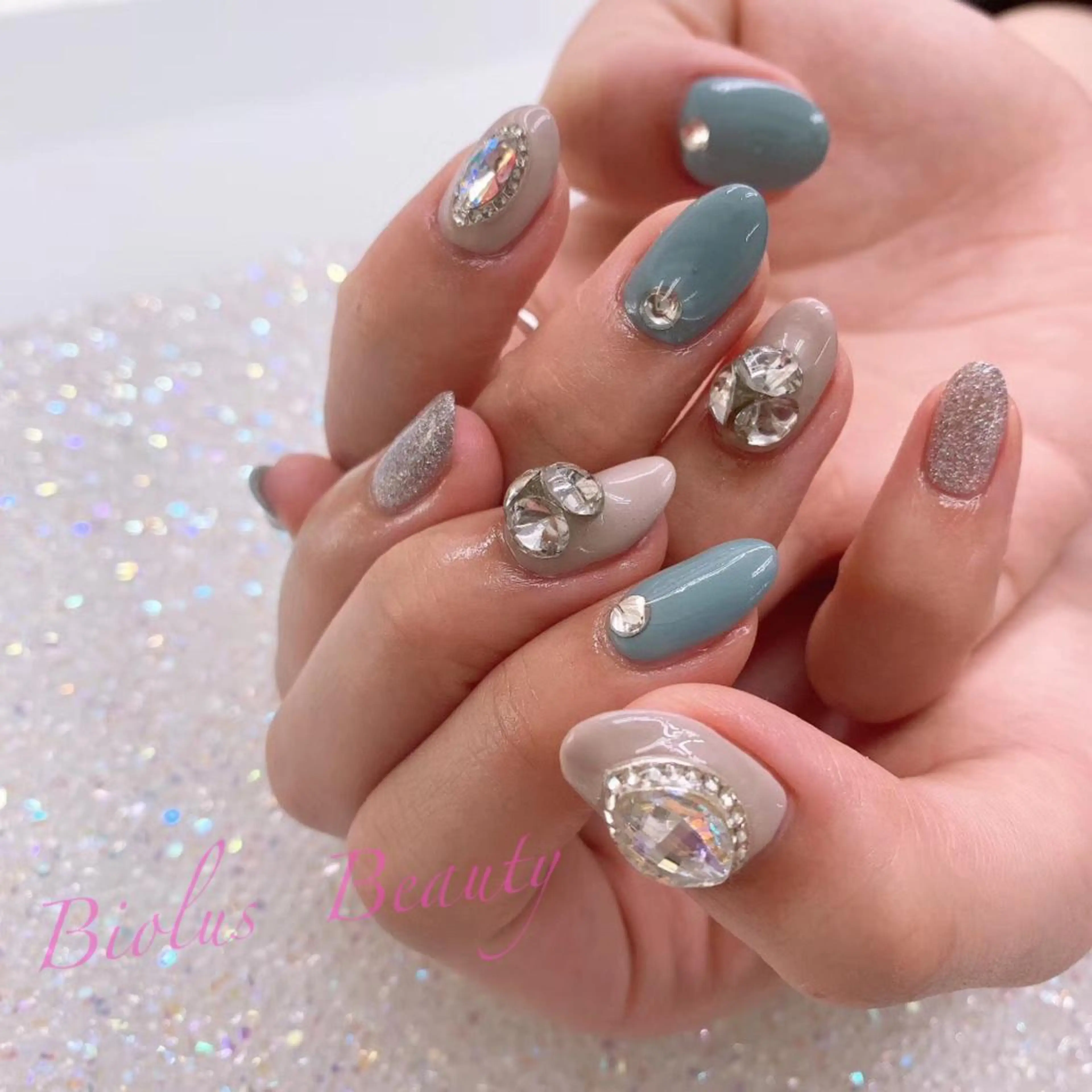 ネイル 持ち込み vimore ネイルサロンのネイルデザイン