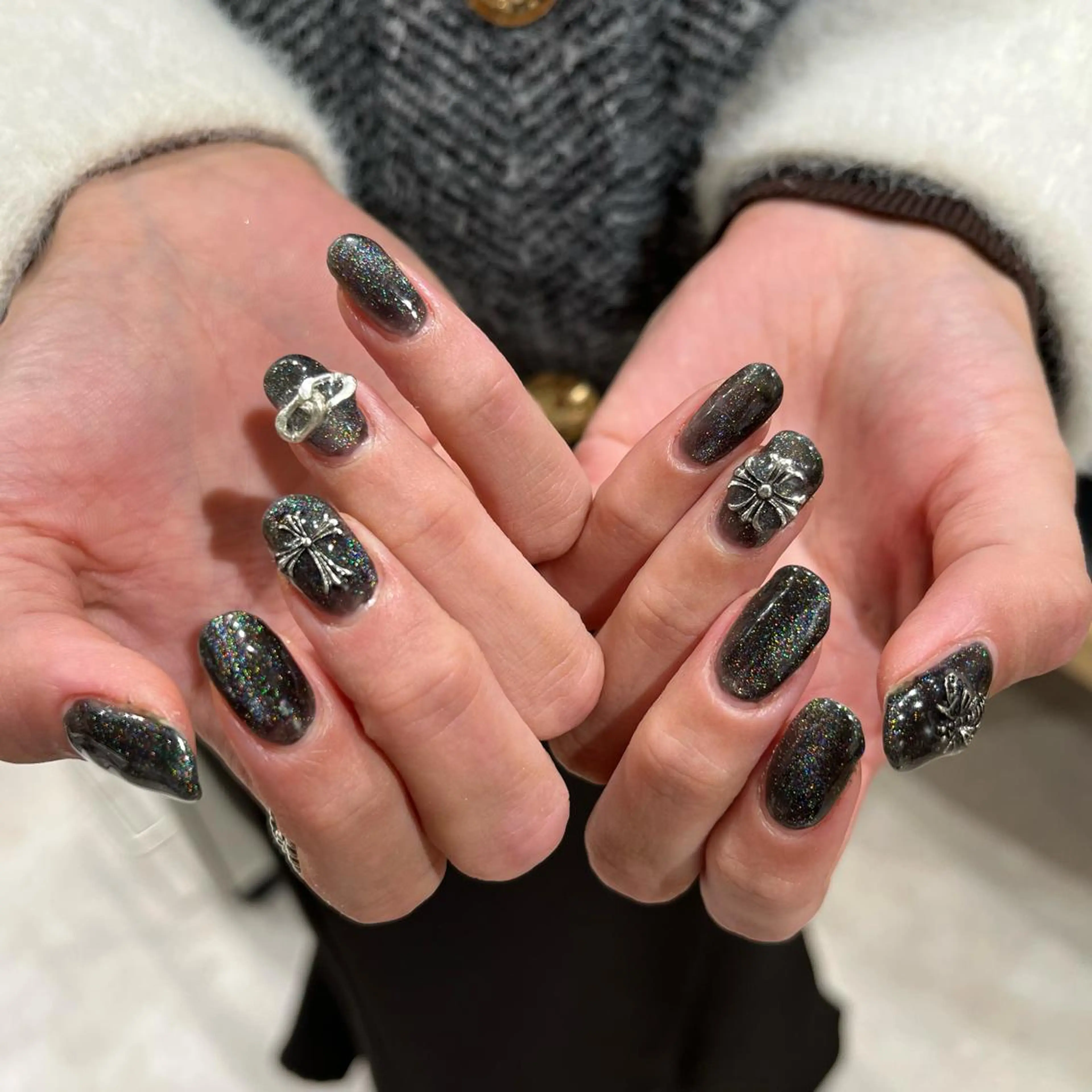 ネイル ウルフ.クロスパーマ 🖤RYOKAのヘアスタイル