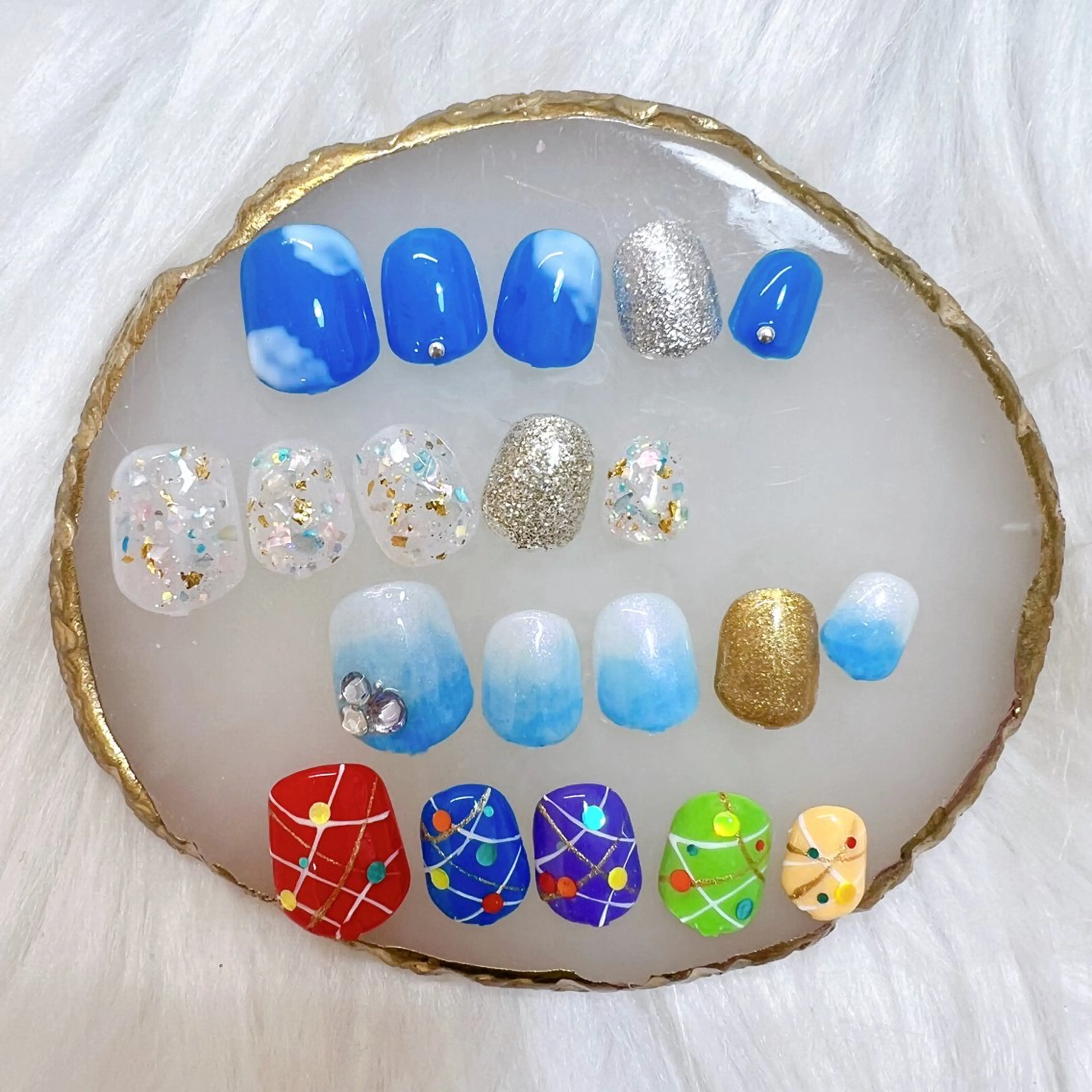 ネイル フットネイル Minion所属・北浦和minion YUKIのマツエク・マツパデザイン