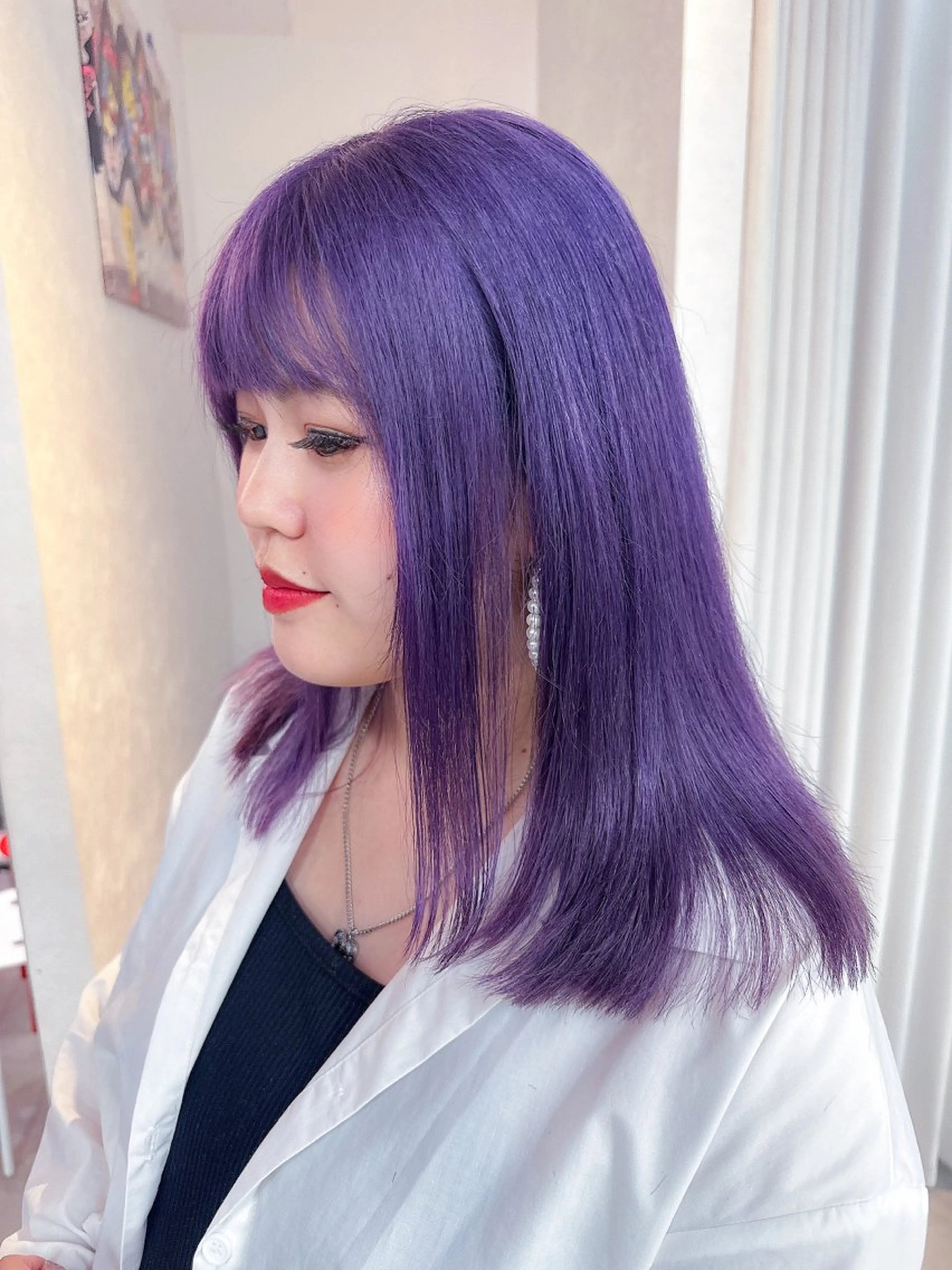 ミディアム カラー ブリーチ エドルカラー イルミナカラー ラベンダーカラー カット ヘアカラー BOX mico.のヘアスタイル