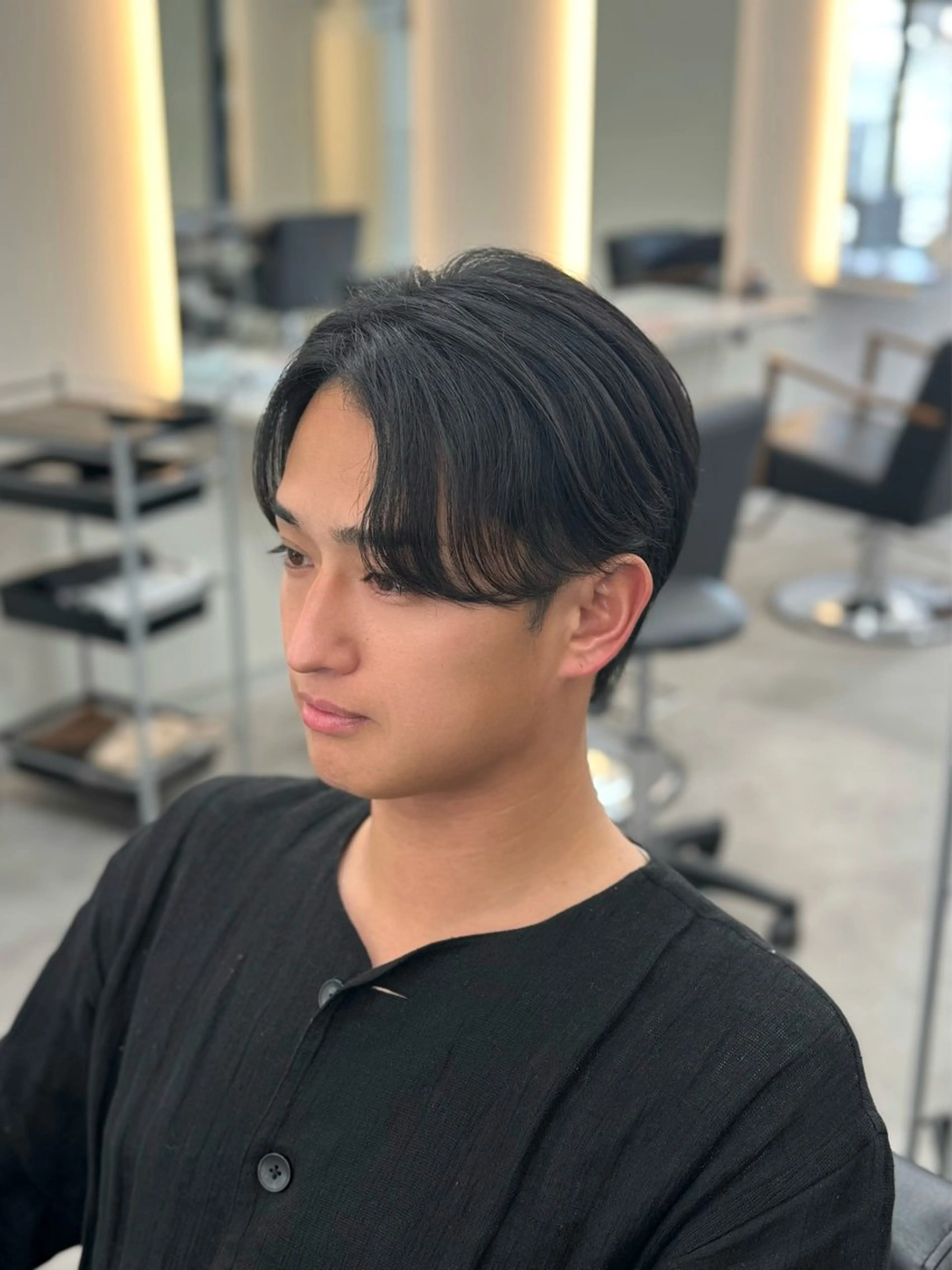 ショート メンズ センターパート 刈り上げ カット ‎🫧RIENS/ haruka‎🫧のヘアスタイル