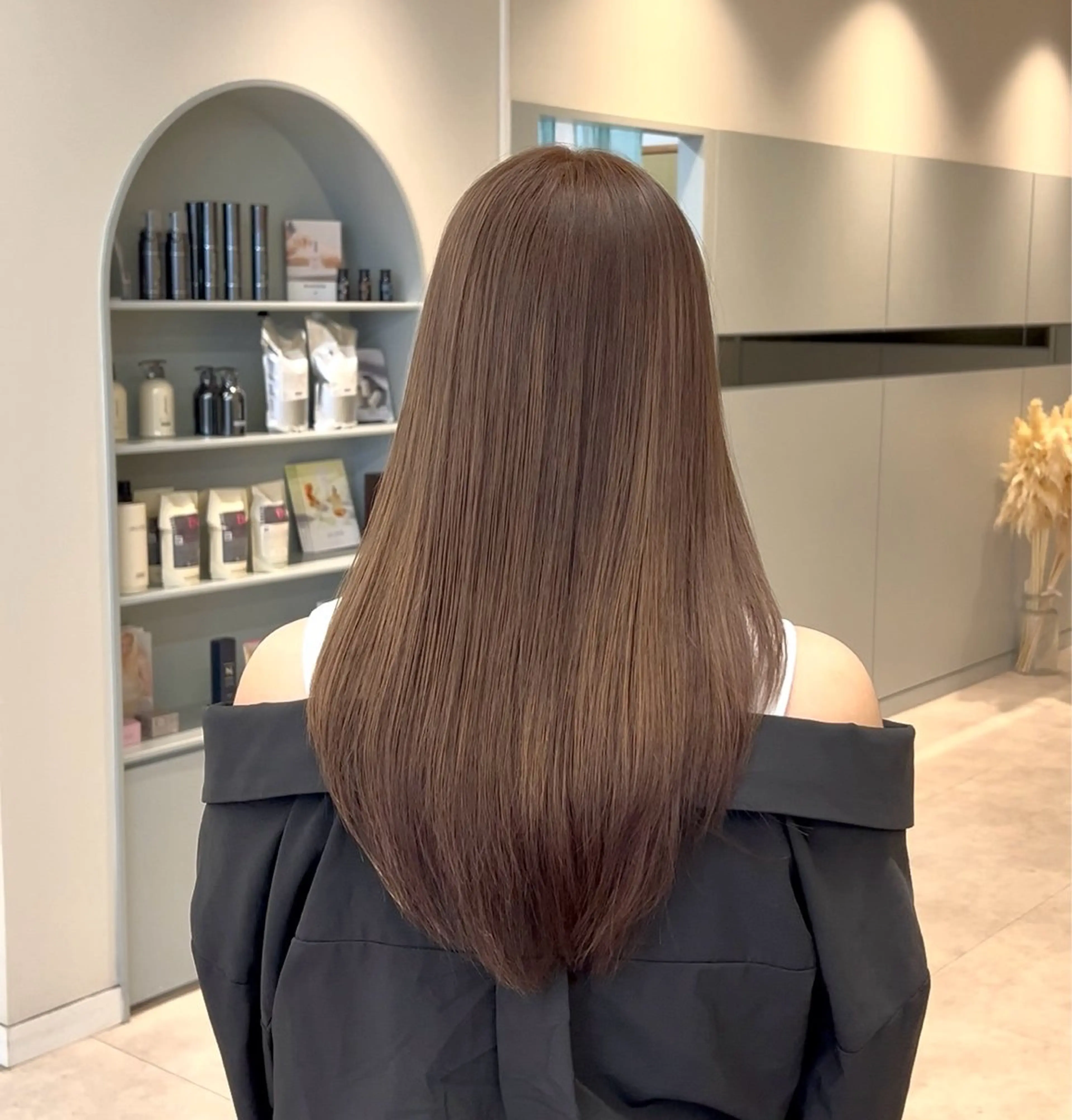 ロング カラー ブラウンカラー ハイトーンカラー ヘアカラー 🦋ブリーチカラー ×ベージュ🦋まなかのヘアスタイル