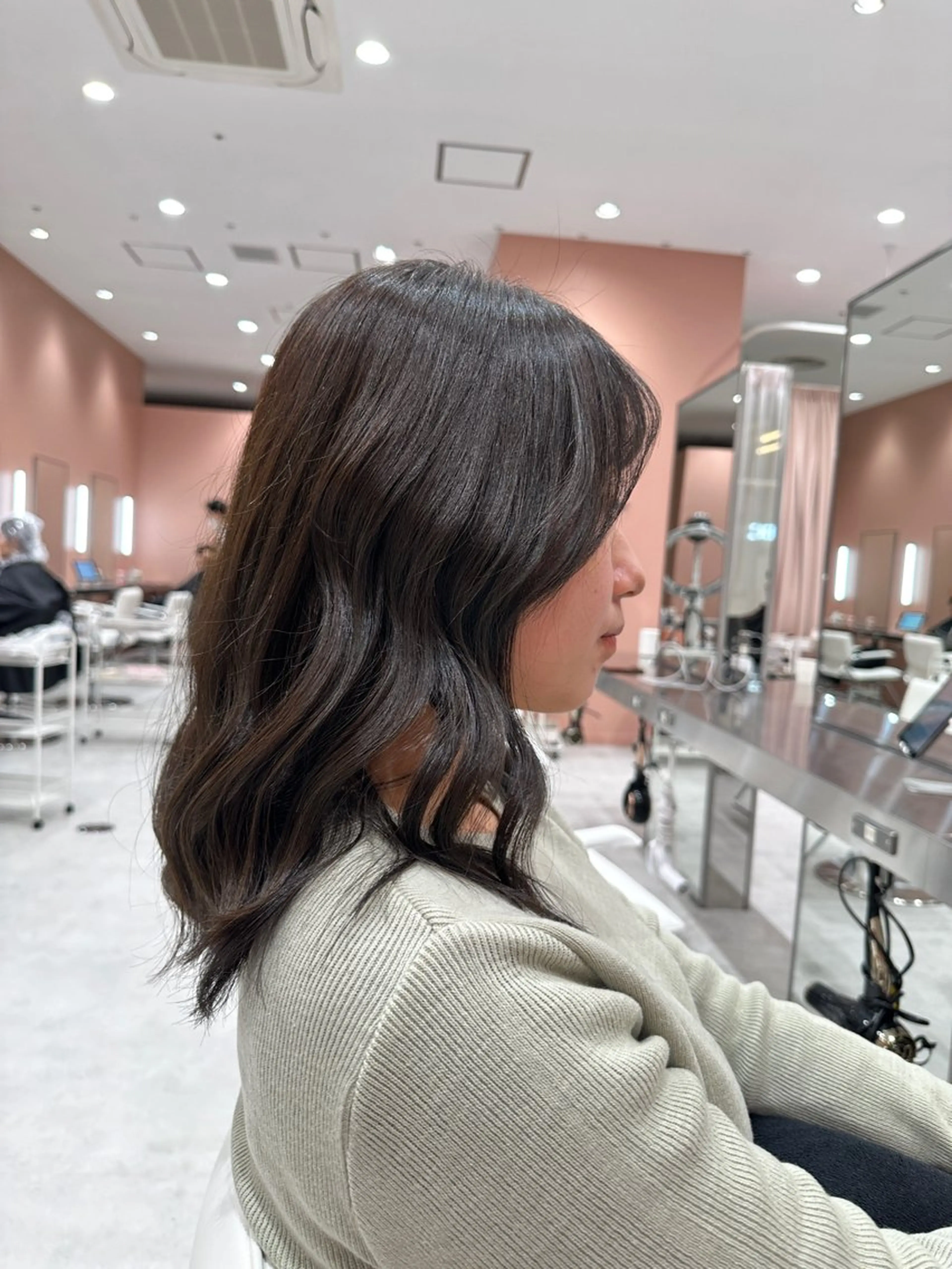 ミディアム こうた/髪質改善 ストレート/ヘアケアのヘアスタイル