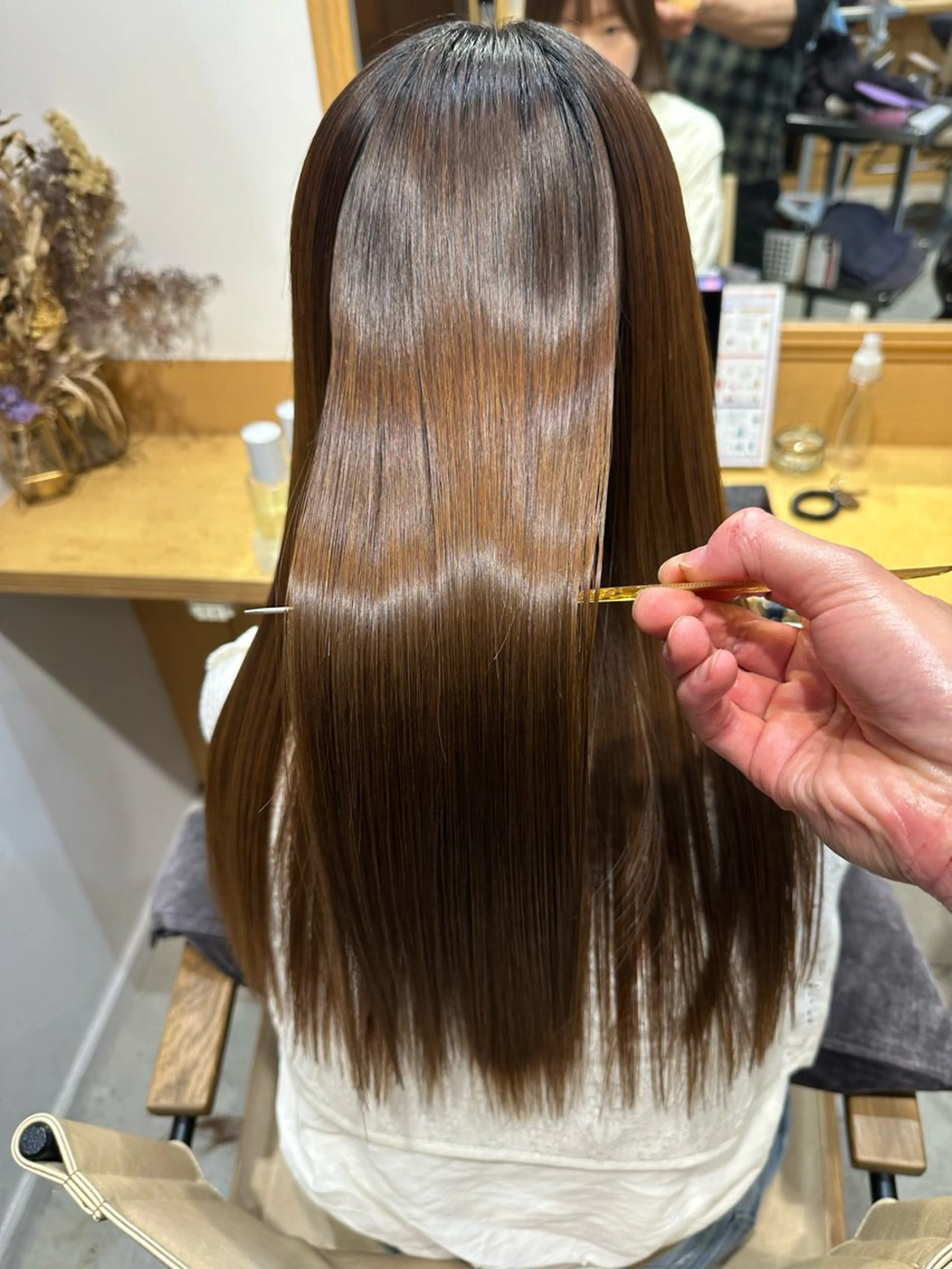 セミロング youres hair 髪質改善トリートメント&ヘッドスパ　恵比寿本店所属・恵比寿/ブリーチ/ 髪質改善/フミヤのヘアスタイル