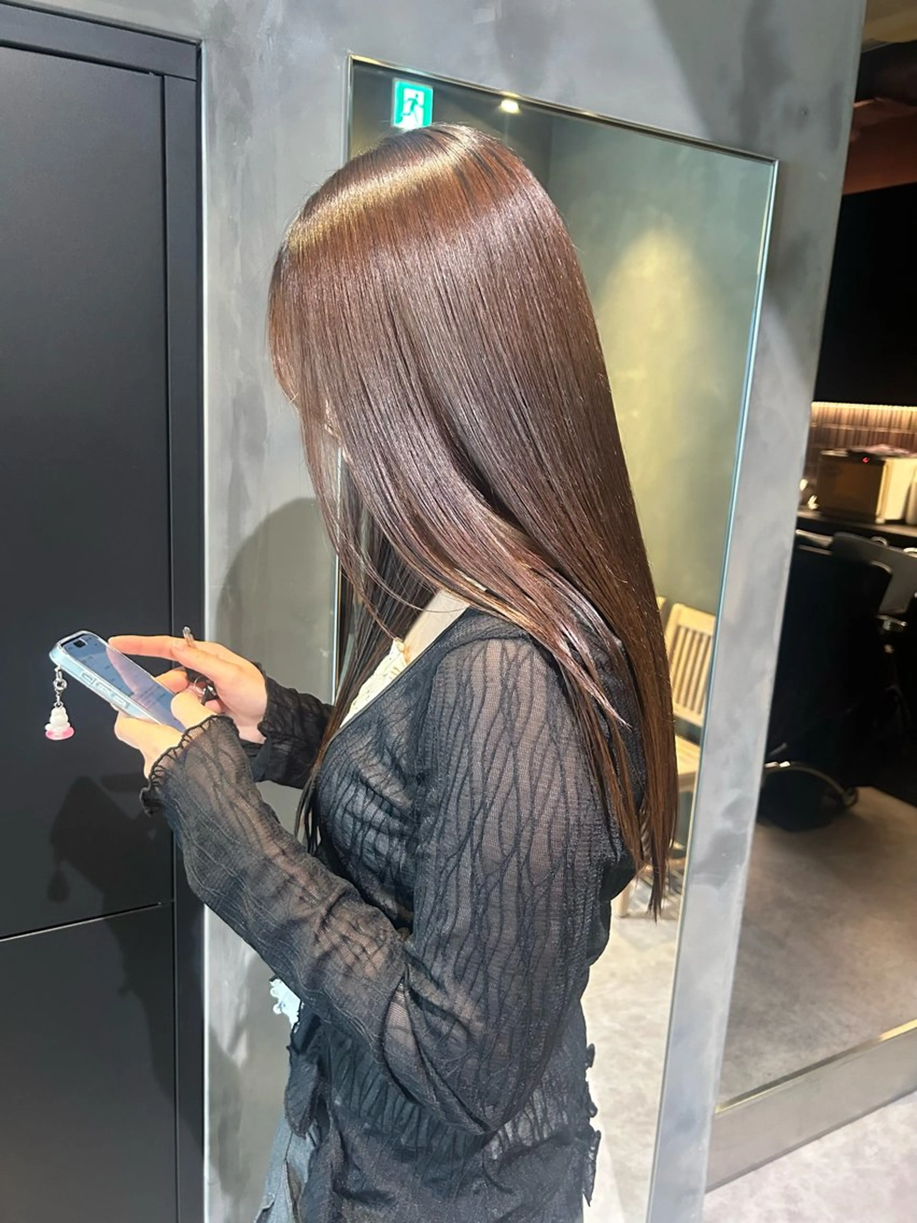 ロング パーマ 髪質改善 ストレートパーマ 縮毛矯正 クレオヘア所属・山本 夏樹のヘアスタイル
