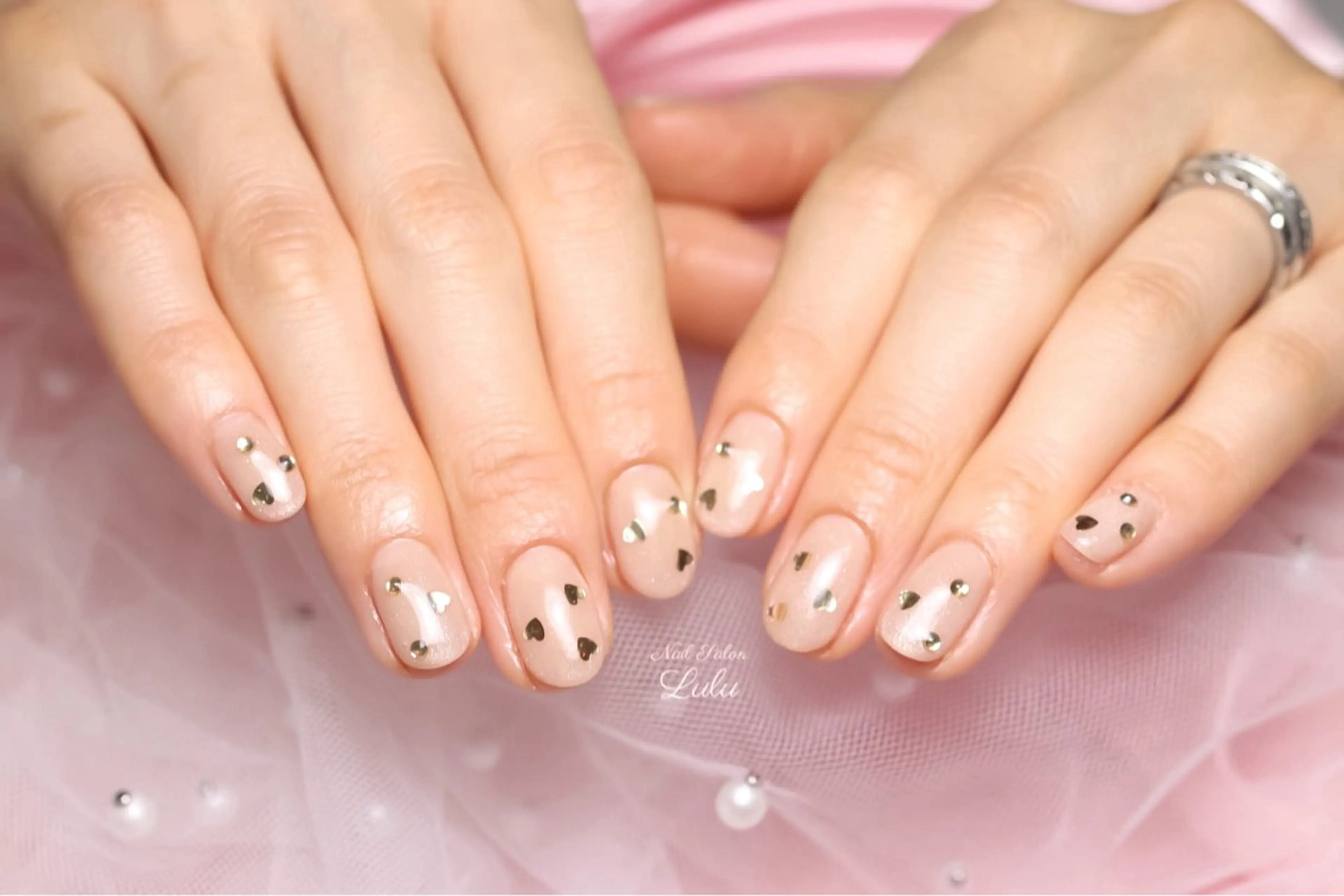 ネイル マグネットネイル ハンドネイル Lulu nail salon 南堀江店所属・西村 あやかのネイルデザイン