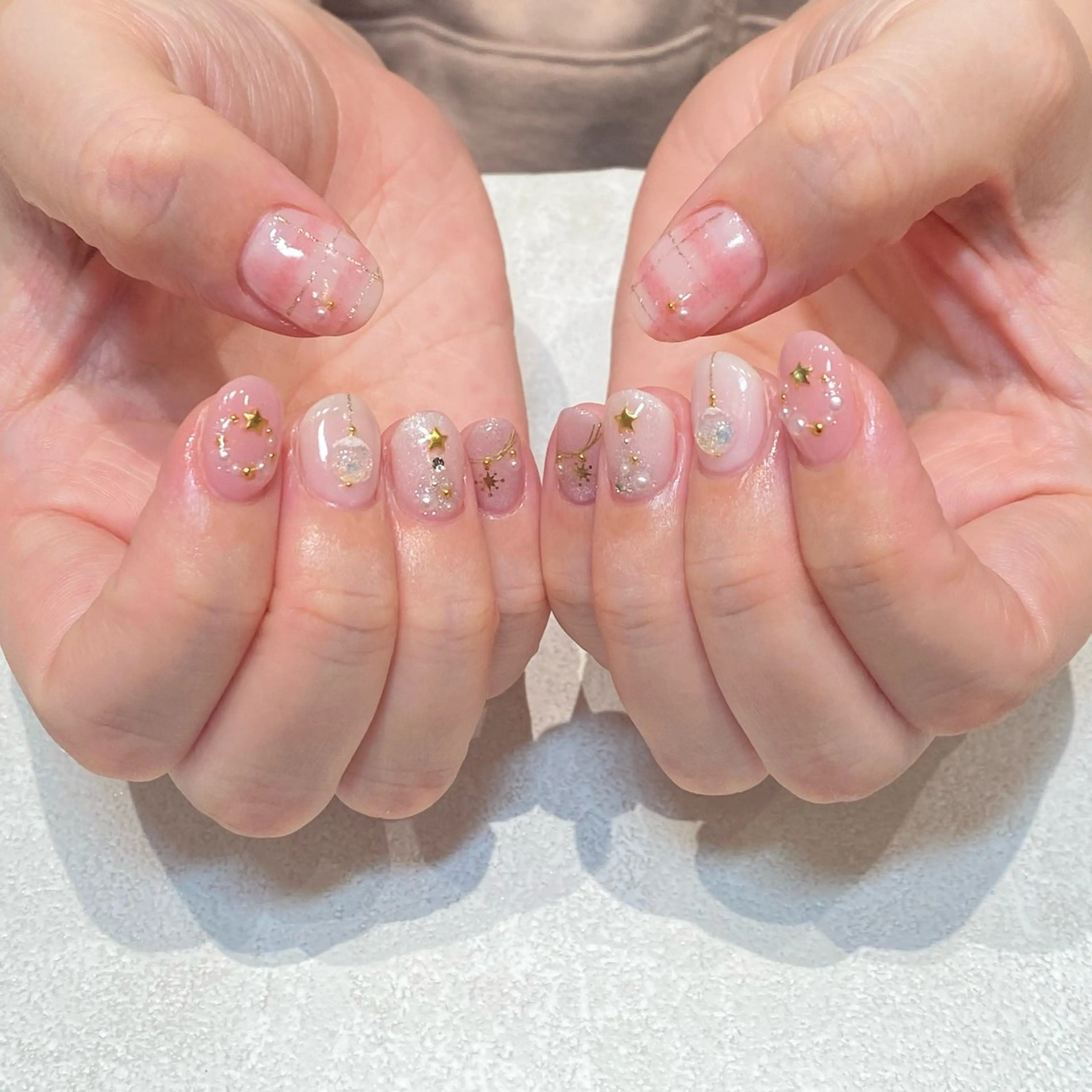 ネイル 石塚 愛里のネイルデザイン