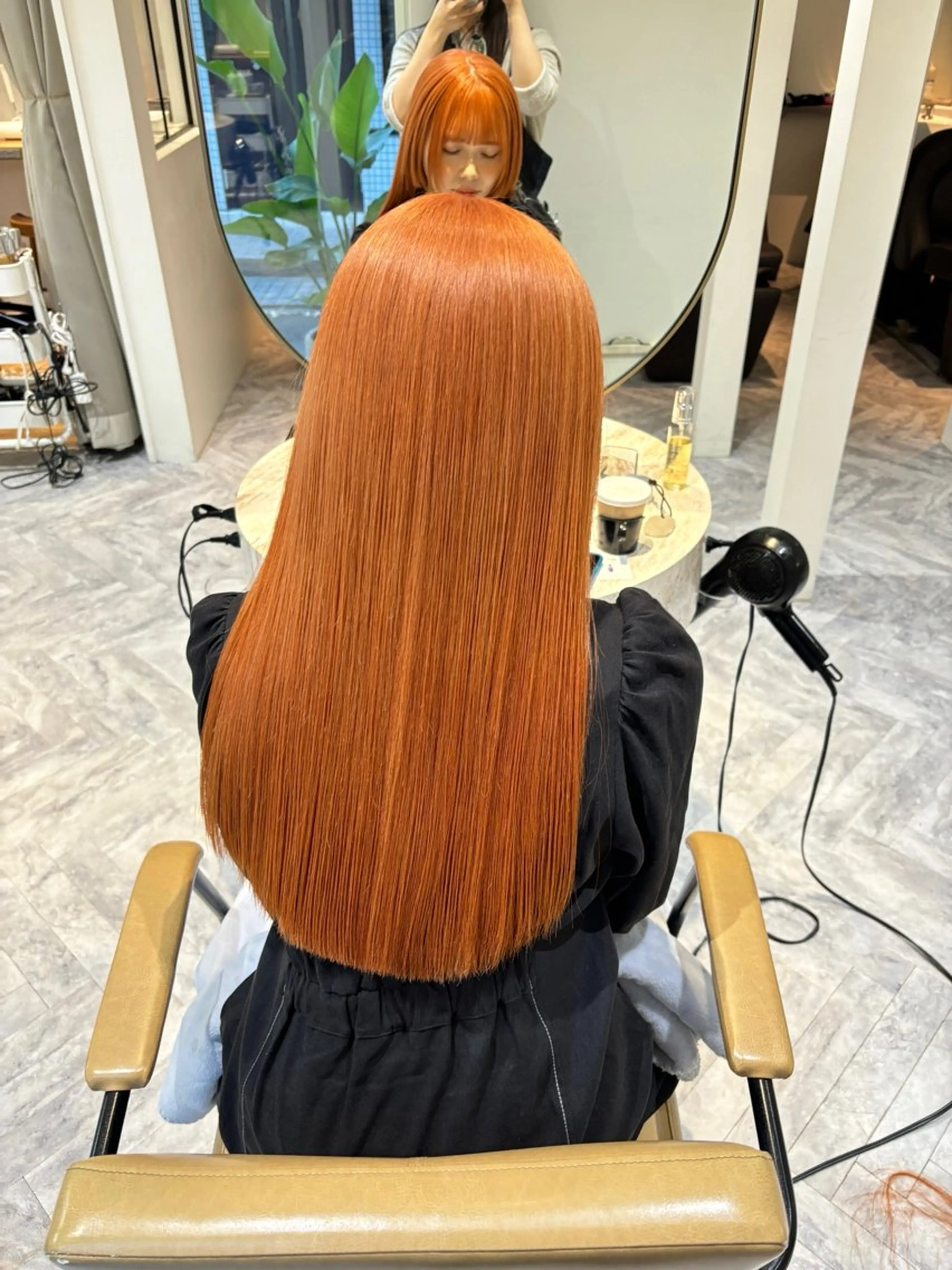 ミディアム カラー カット ヘアカラー トリートメント オリーブ/縮毛🐇 Natsuno🩰のヘアスタイル