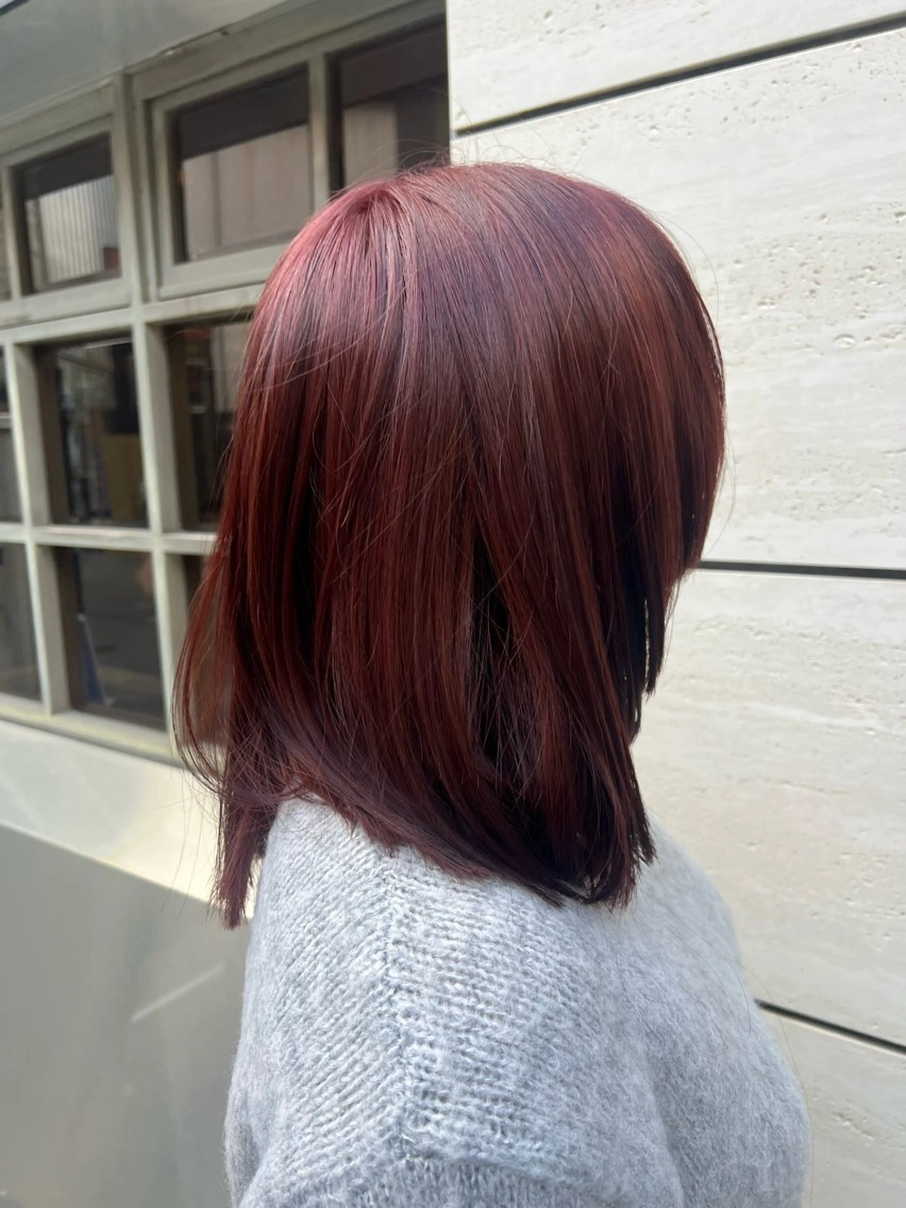 ミディアム カラー ブリーチ レッドカラー Lafith hair coco 博多店所属・脇山 真生のヘアスタイル