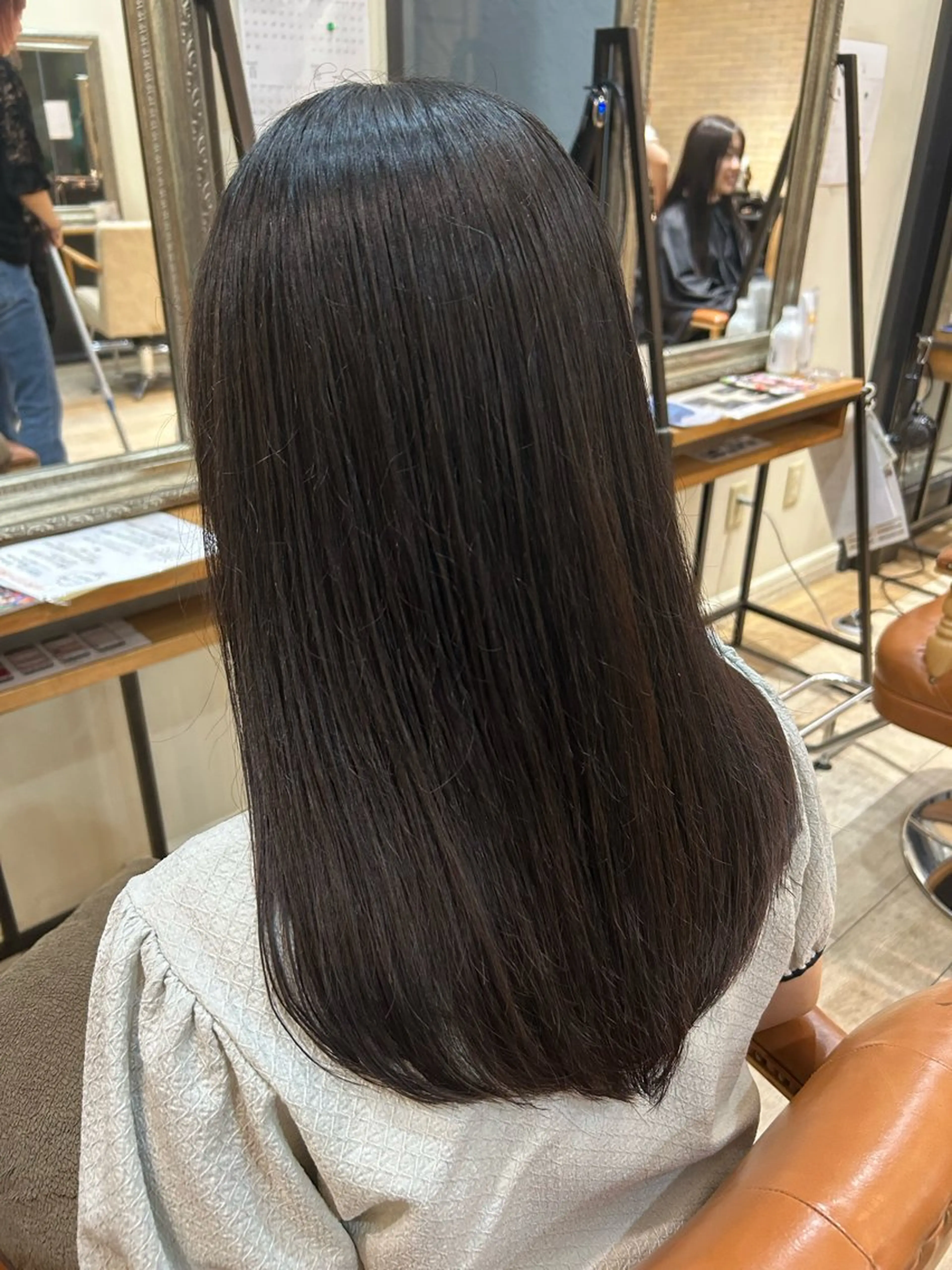 ロング 松尾 遥花のヘアスタイル