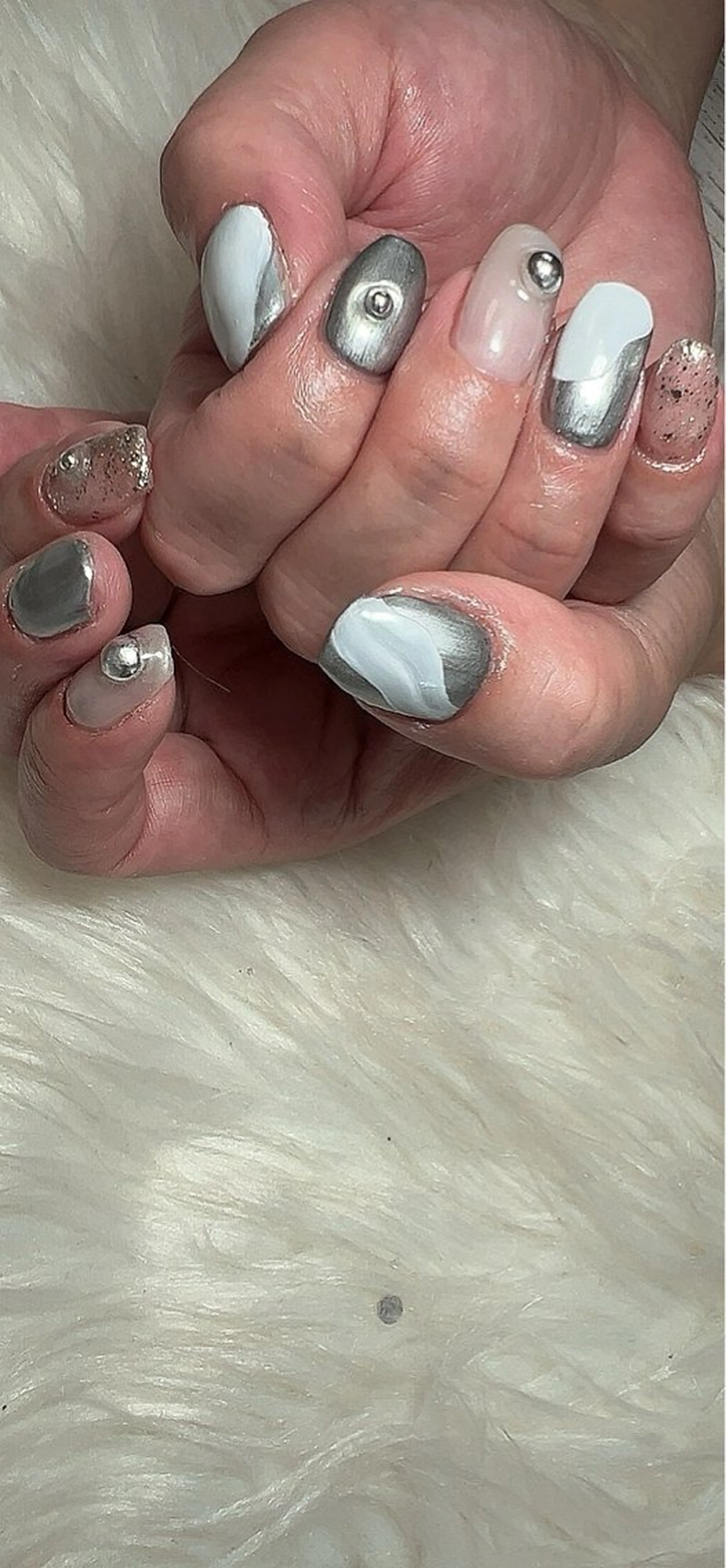 ネイル ニュアンスネイル Ruana Nailのネイルデザイン