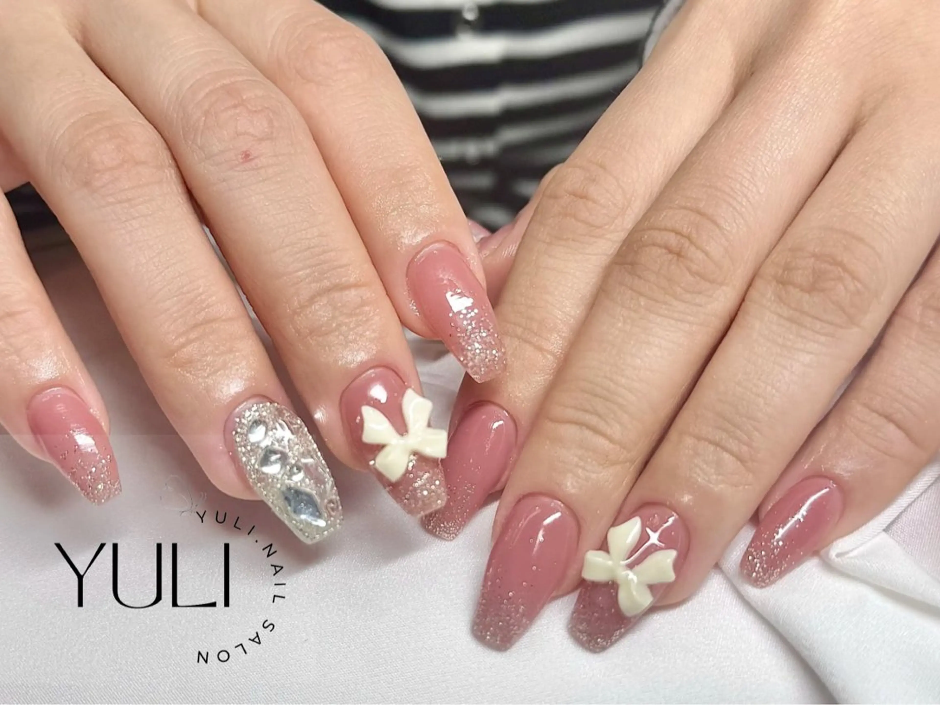 ネイル ハンドネイル 🎀YULI_ Nail 🎀新宿店のネイルデザイン