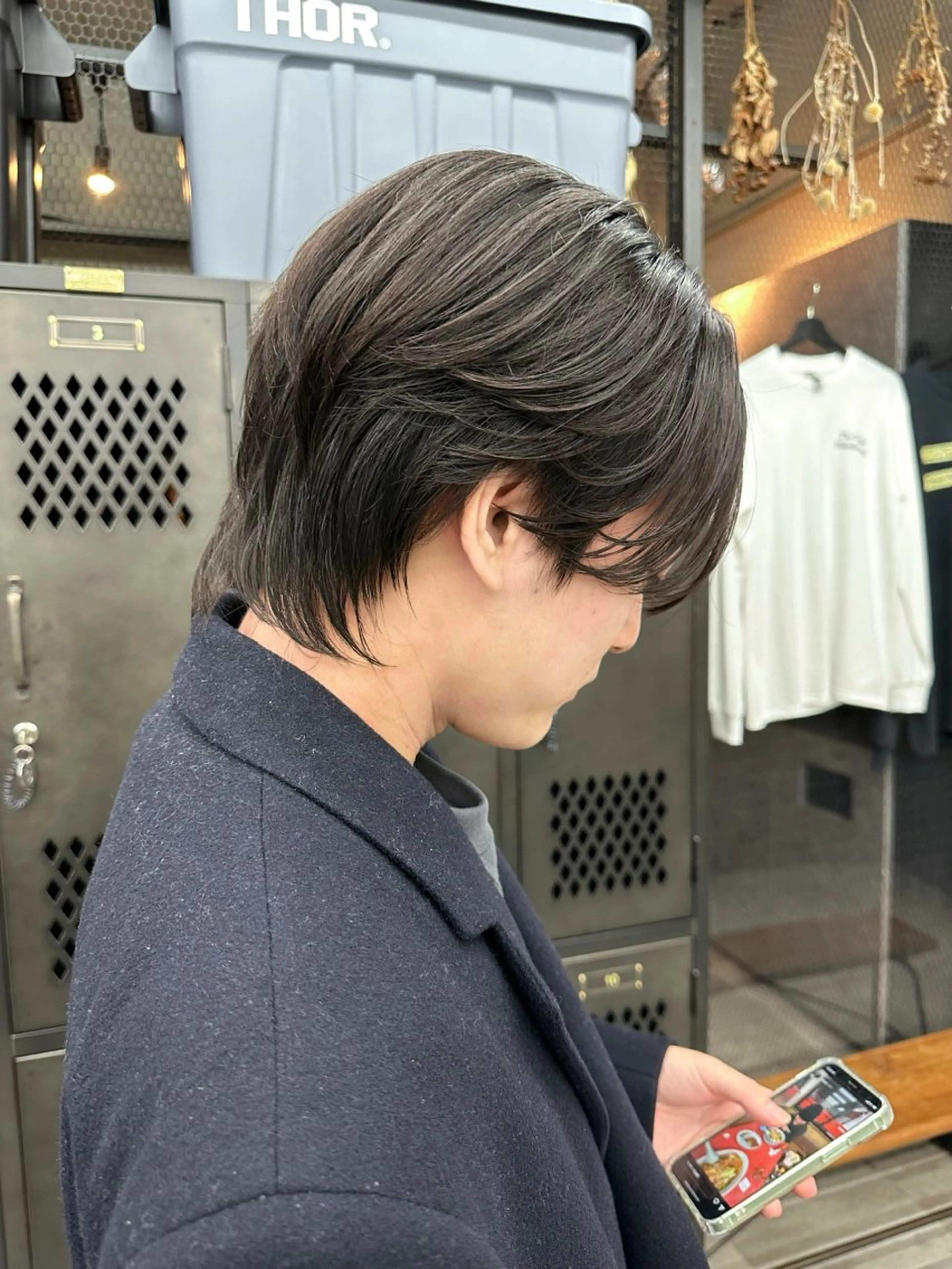 ミディアム カラー パーマ メンズ センターパート メンズ韓国風 メンズウルフカット 韓国風ヘア ウルフカット カット パーマ トリートメント メンズ特化 🦋KANOKO🦋のヘアスタイル