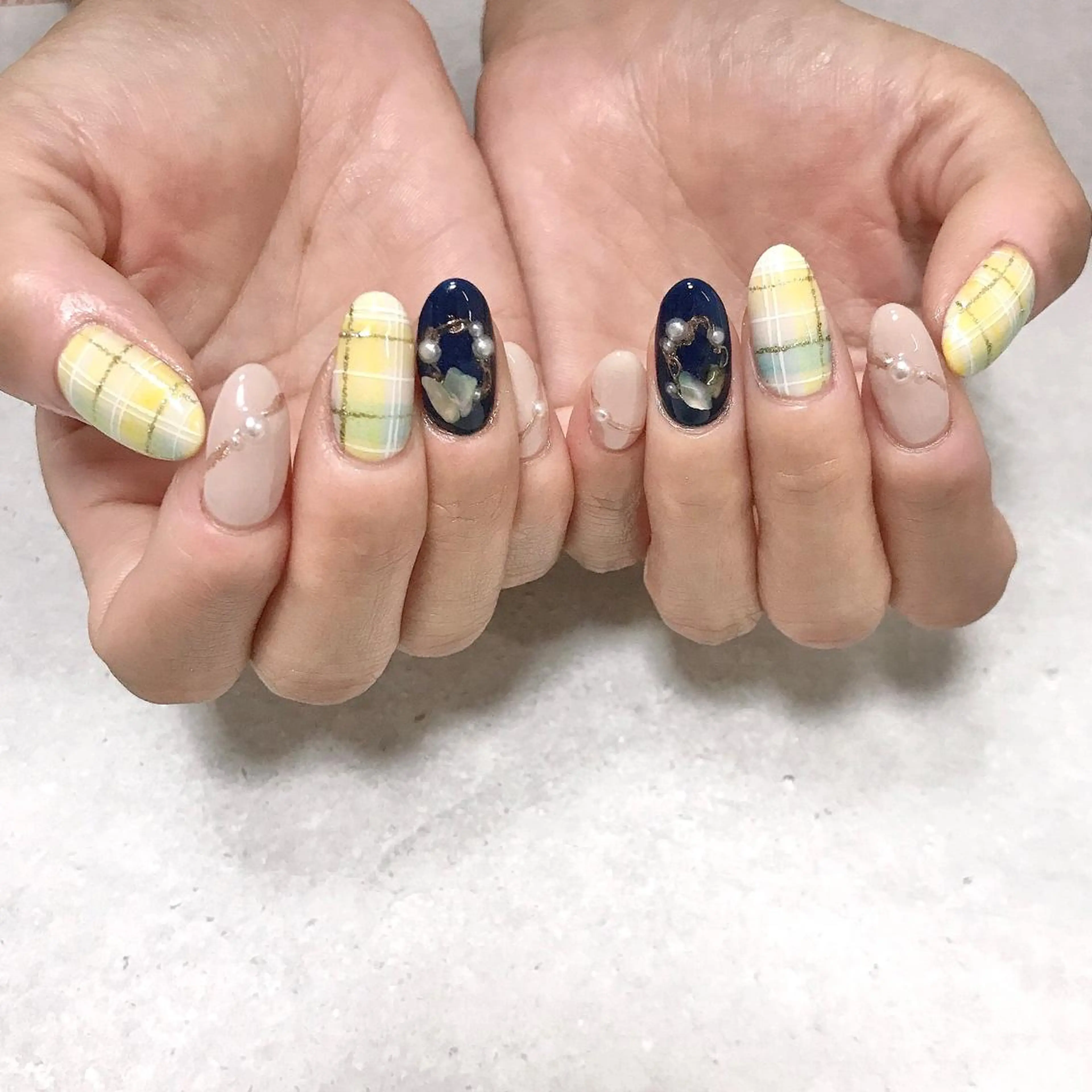 ネイル アニマル柄 ミラーネイル ワンカラーネイル ステラ marikominoのネイルデザイン