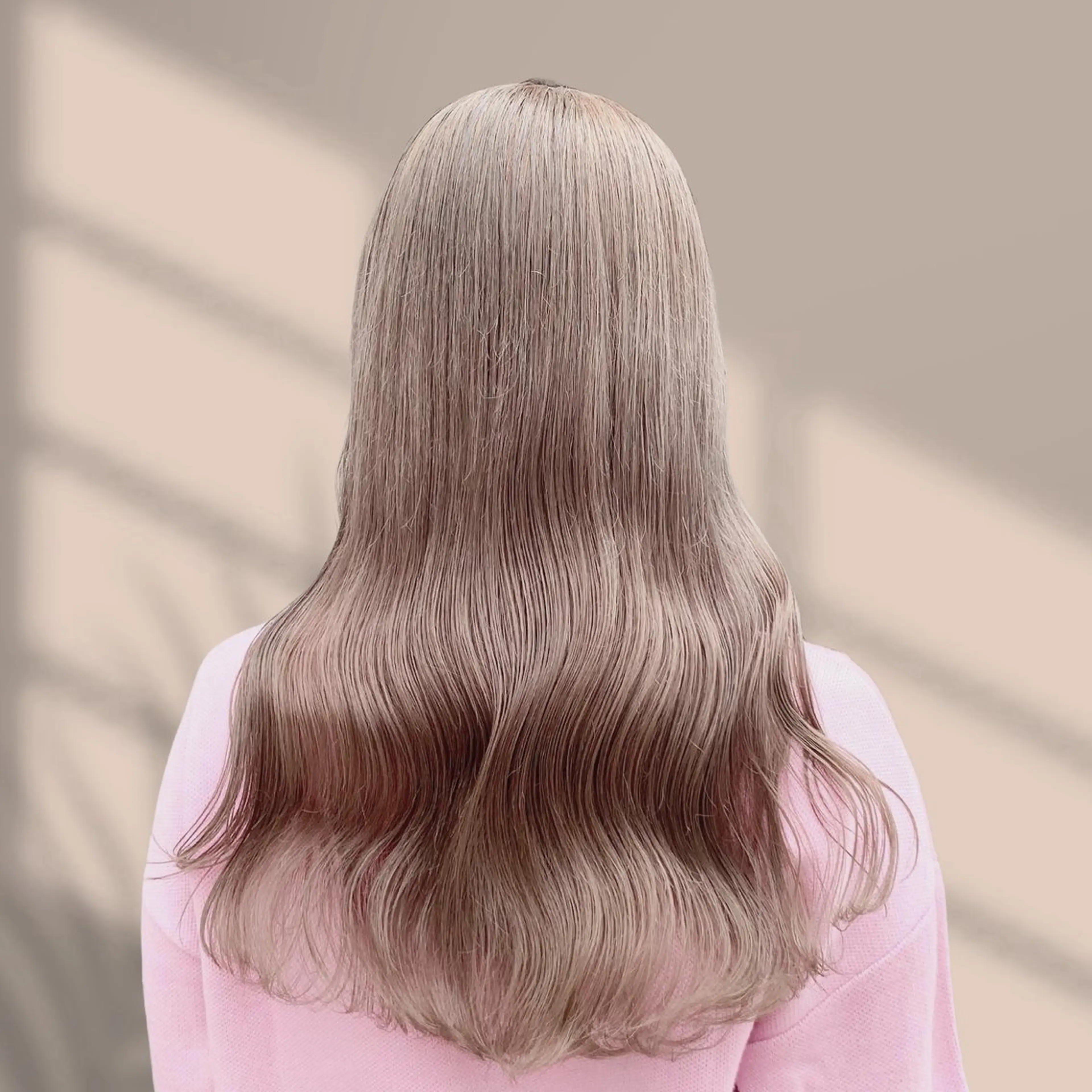 ロング カラー ヘアカラー くすみミルクティー／ ブラウン🪡TOWAのヘアスタイル