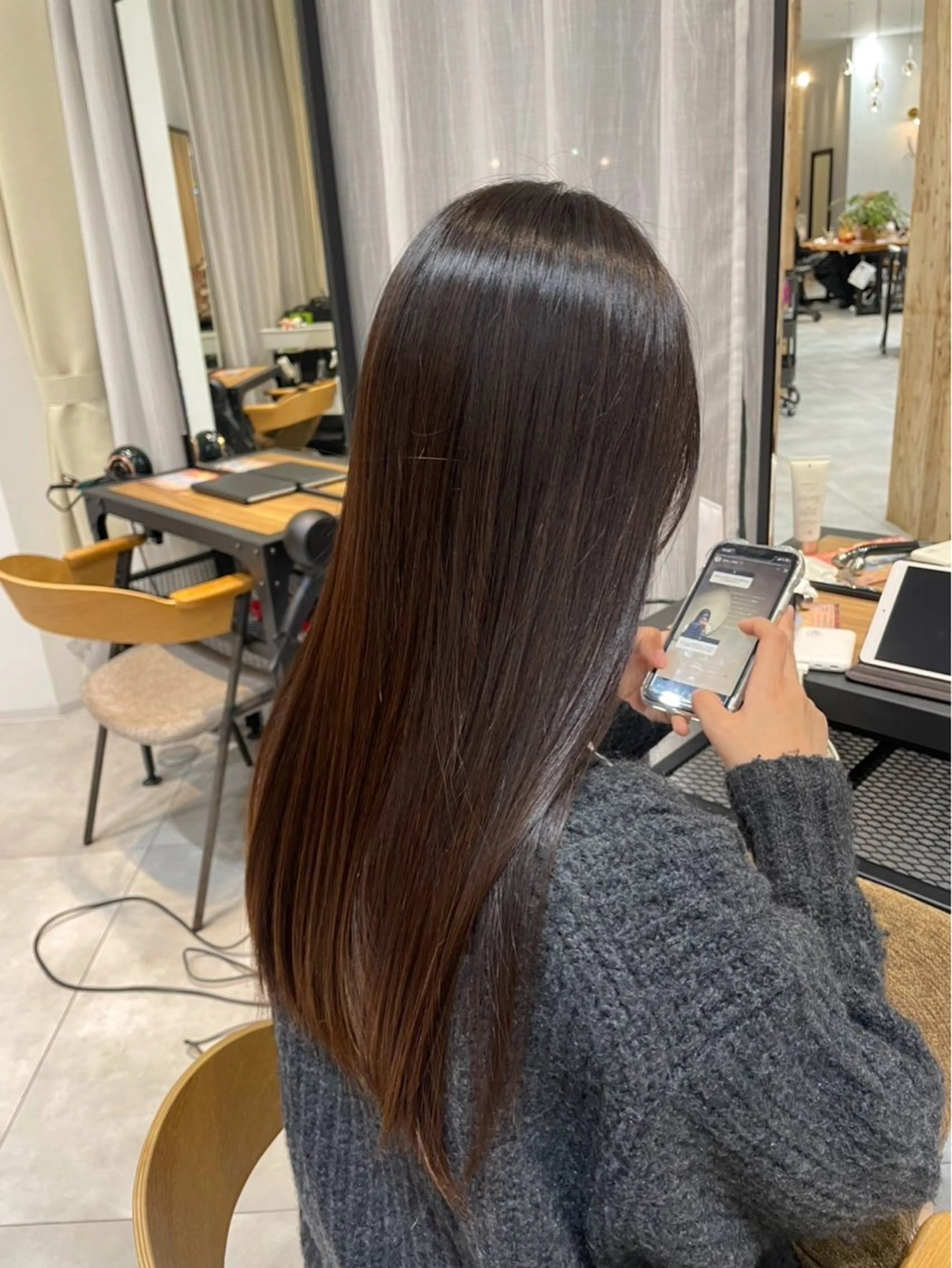ロング トリートメント こはる.⋆𝜗𝜚／ つや髪トリートメントのヘアスタイル