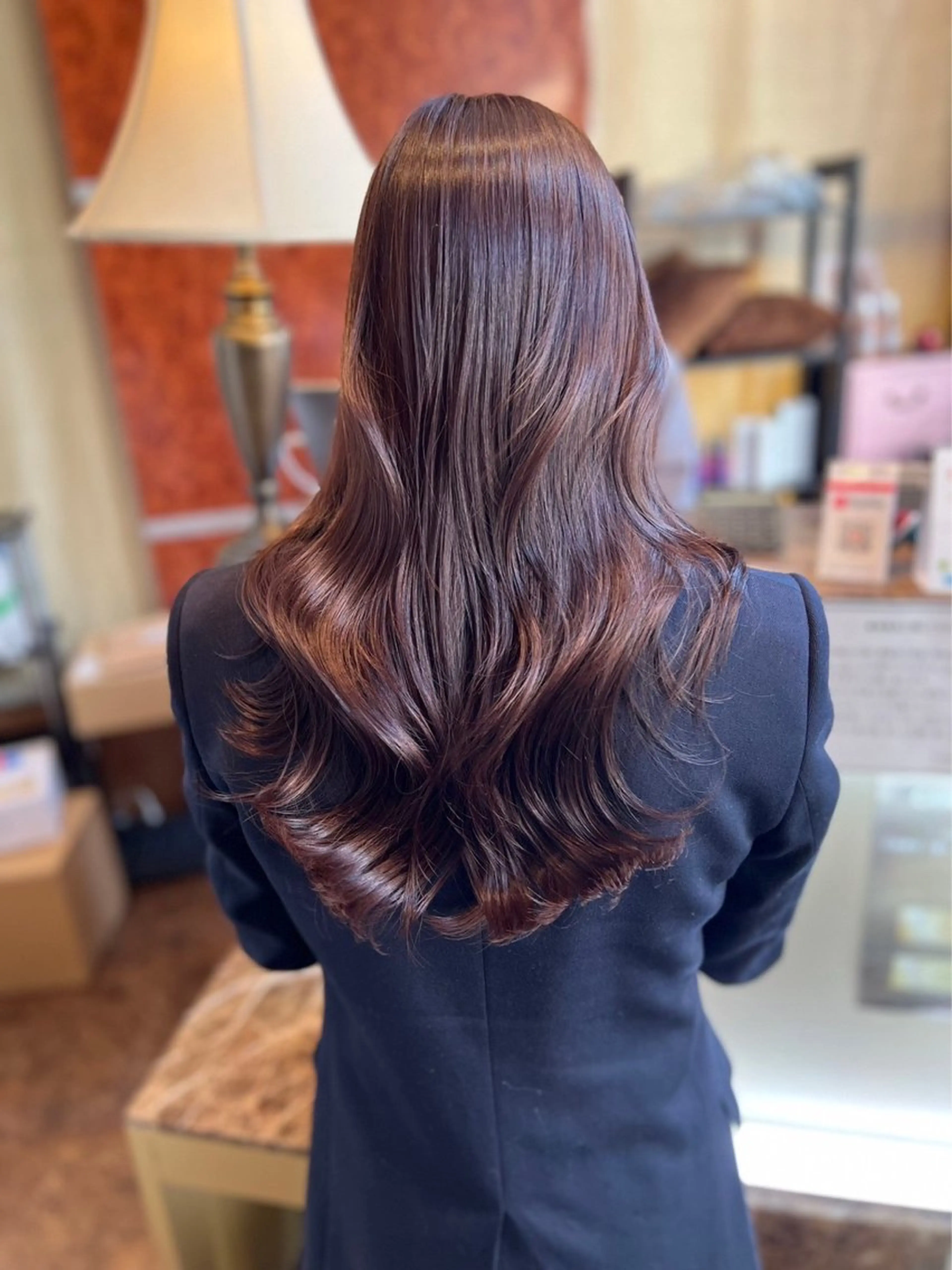ロング カラー 透明感カラー グレージュ ラベンダーカラー ラベンダーグレージュ ラベンダーグレー ヘアカラー トリートメント olino/西田辺 エフェクトブリーチのヘアスタイル