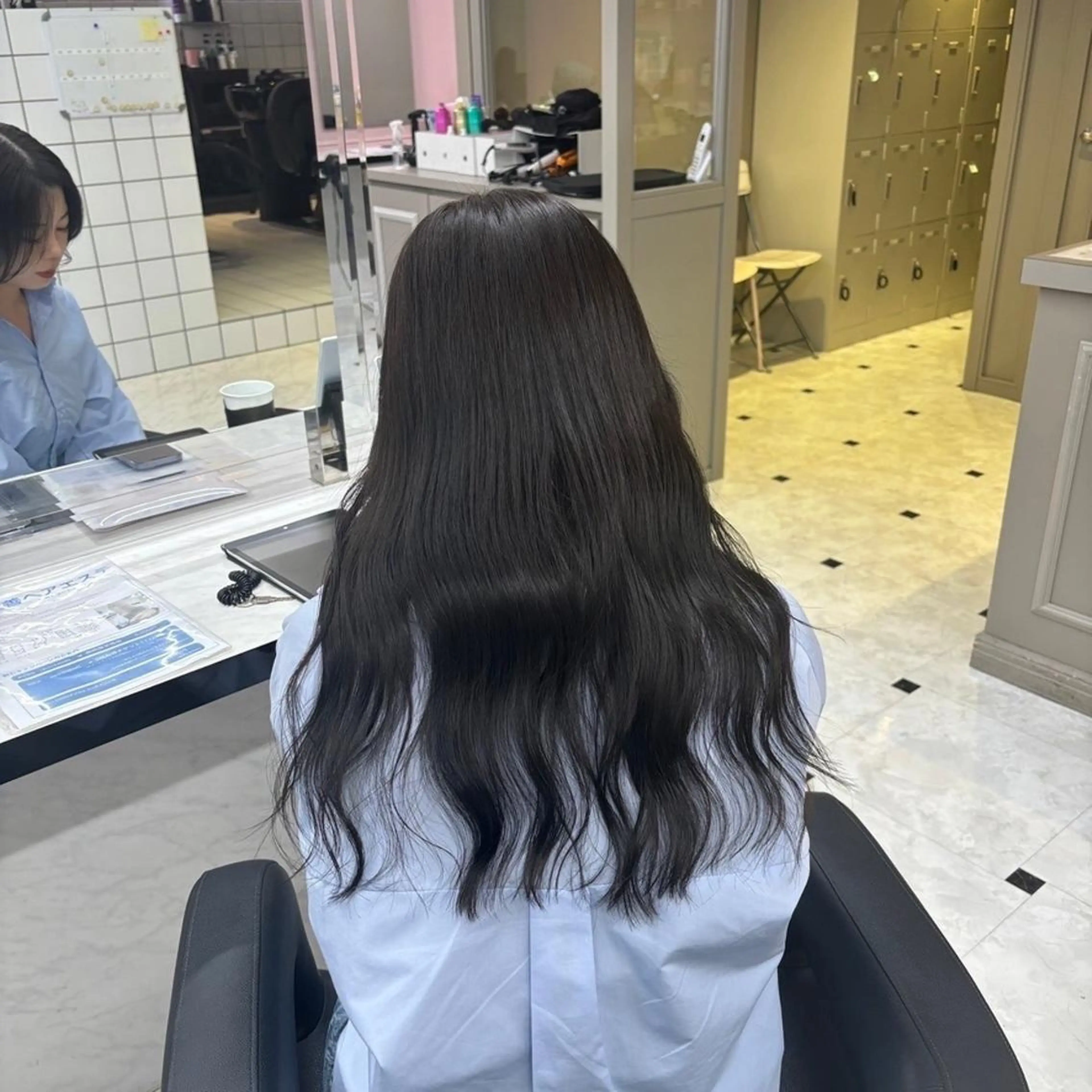 カラー 暗め🩶寒色🩶 お洒落に✨/円香のヘアスタイル