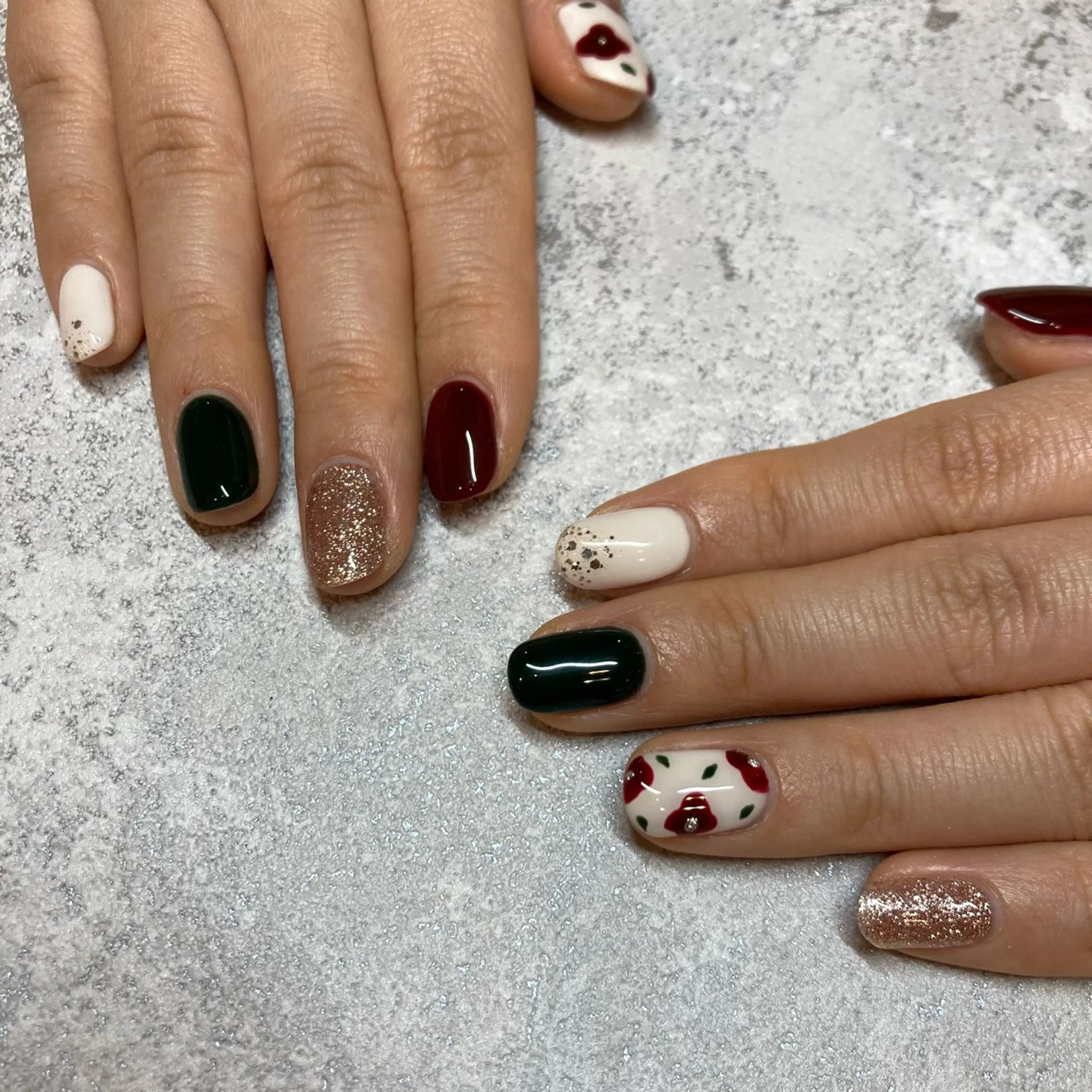 ネイル Aloha  Luana HIKAWASANDOU所属・AlohaLuana 🌺 naoのネイルデザイン