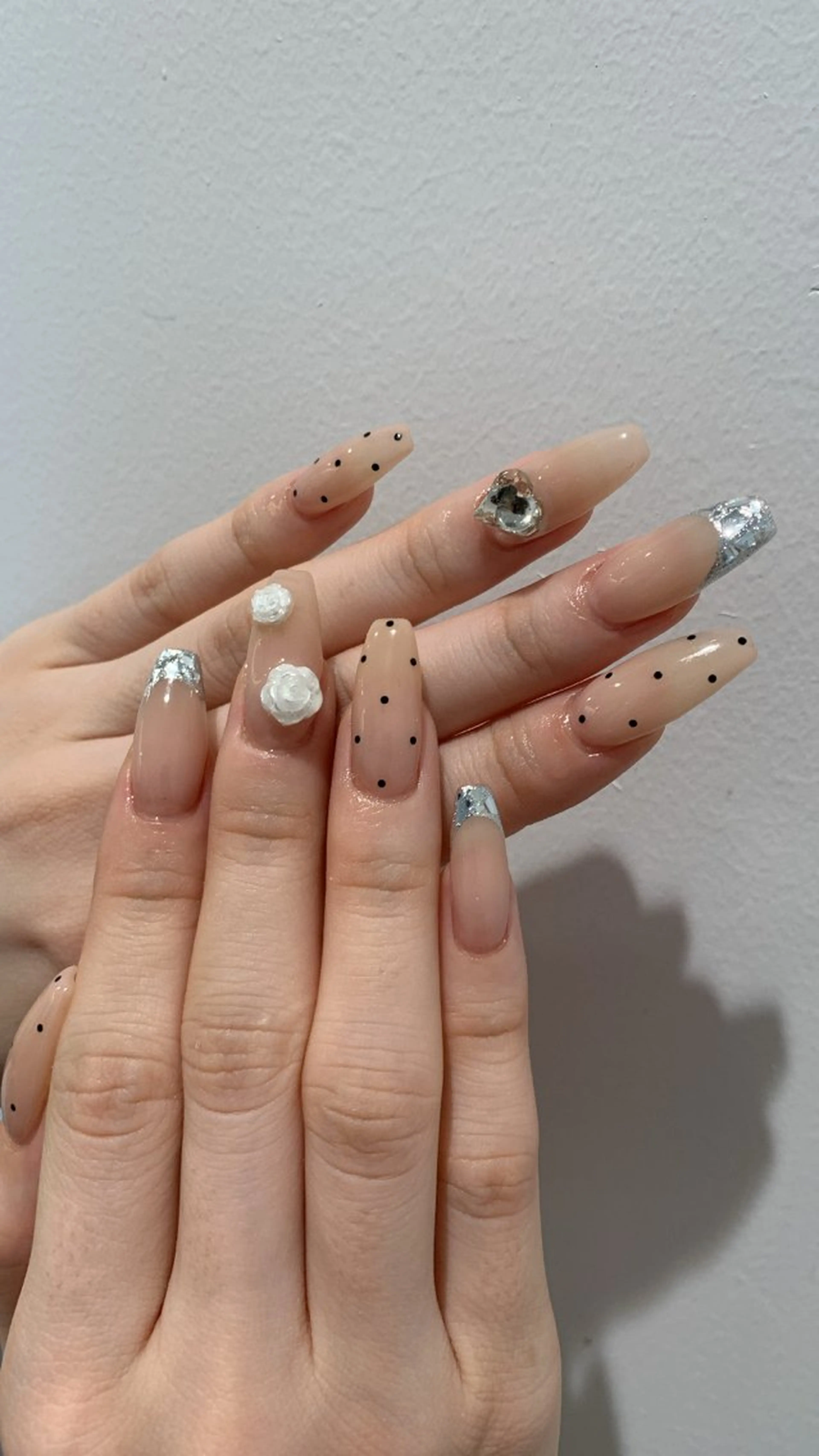 ネイル ハンドネイル tote. airiのネイルデザイン