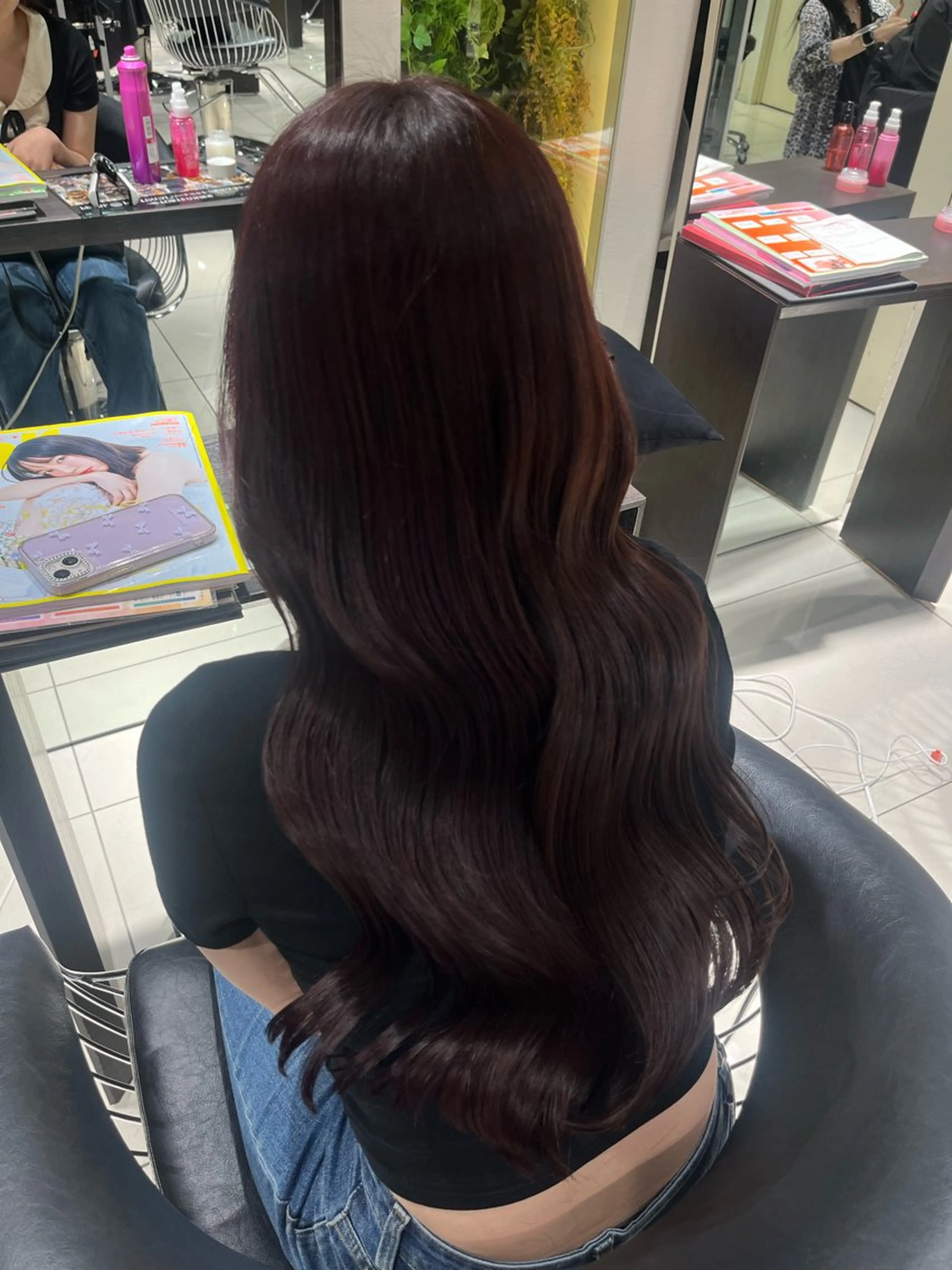 ロング ヘアカラー トリートメント sakura 🪽 艶カラー/髪質改善のヘアスタイル