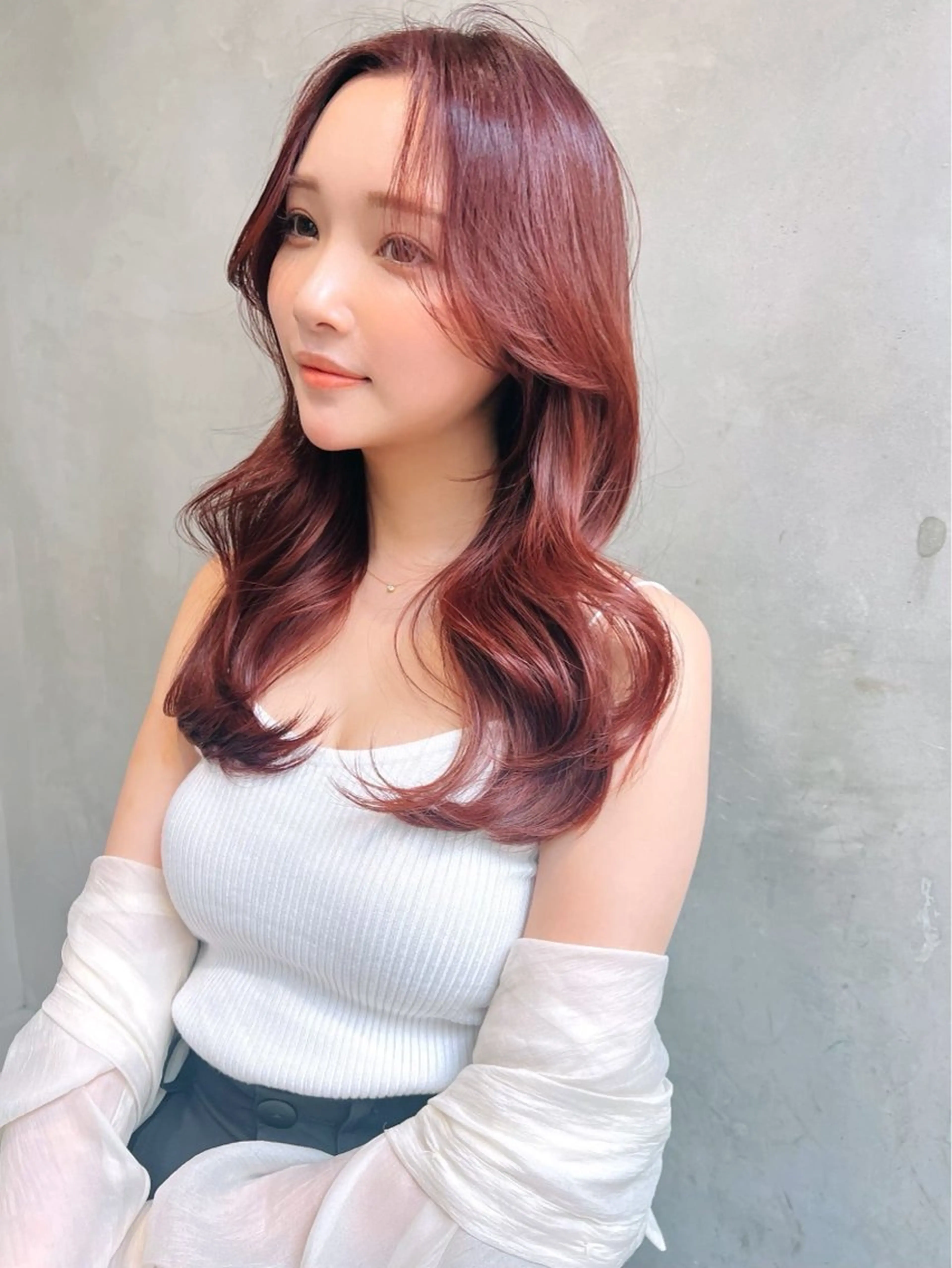 ロング カラー ピンクカラー カット ヘアカラー トリートメント ヘアセット MUSASHI ブリーチカラー◎のヘアスタイル