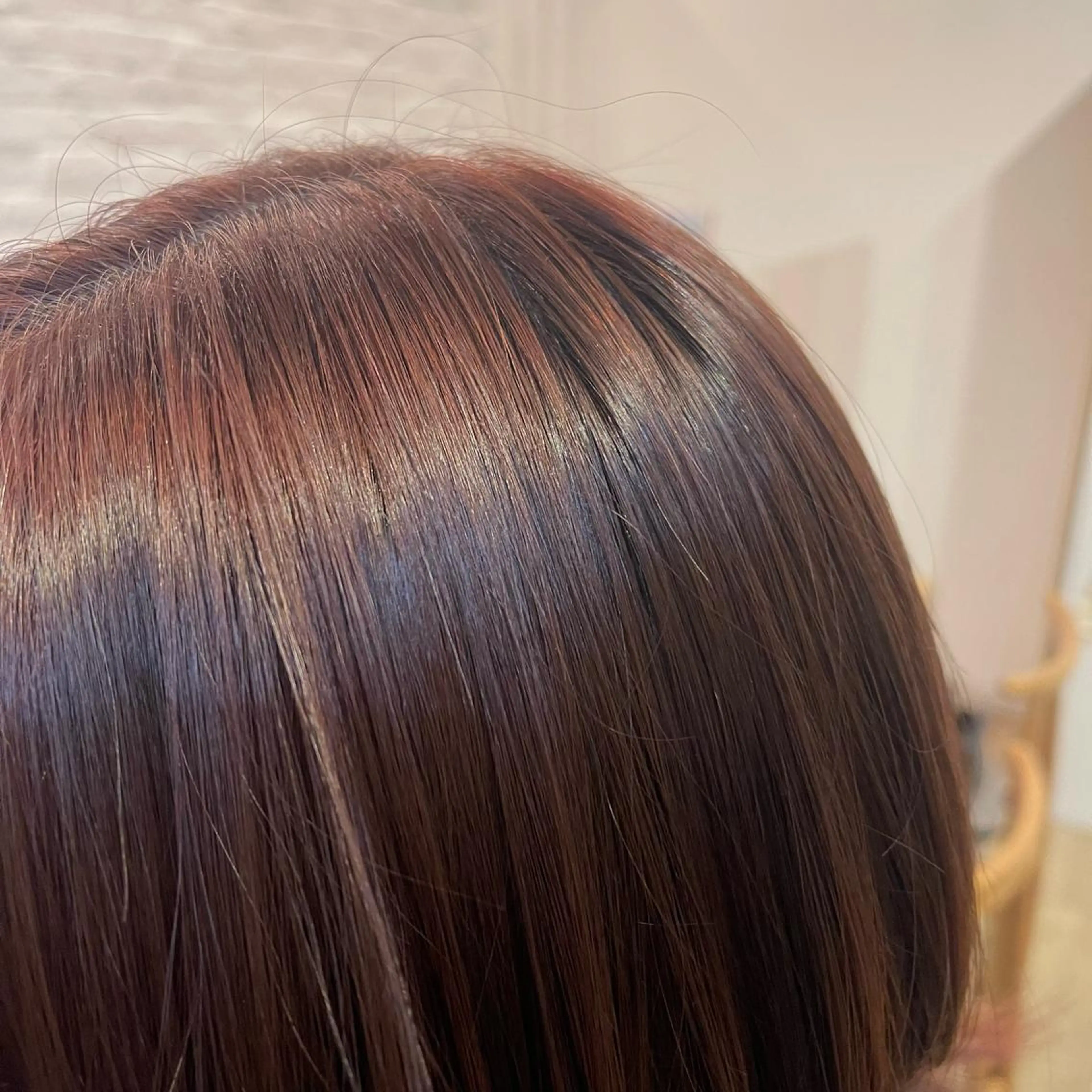 ミディアム カラー Fiona by ganesha【フィオナ バイ ガネイシャ】所属・八田 遥のヘアスタイル