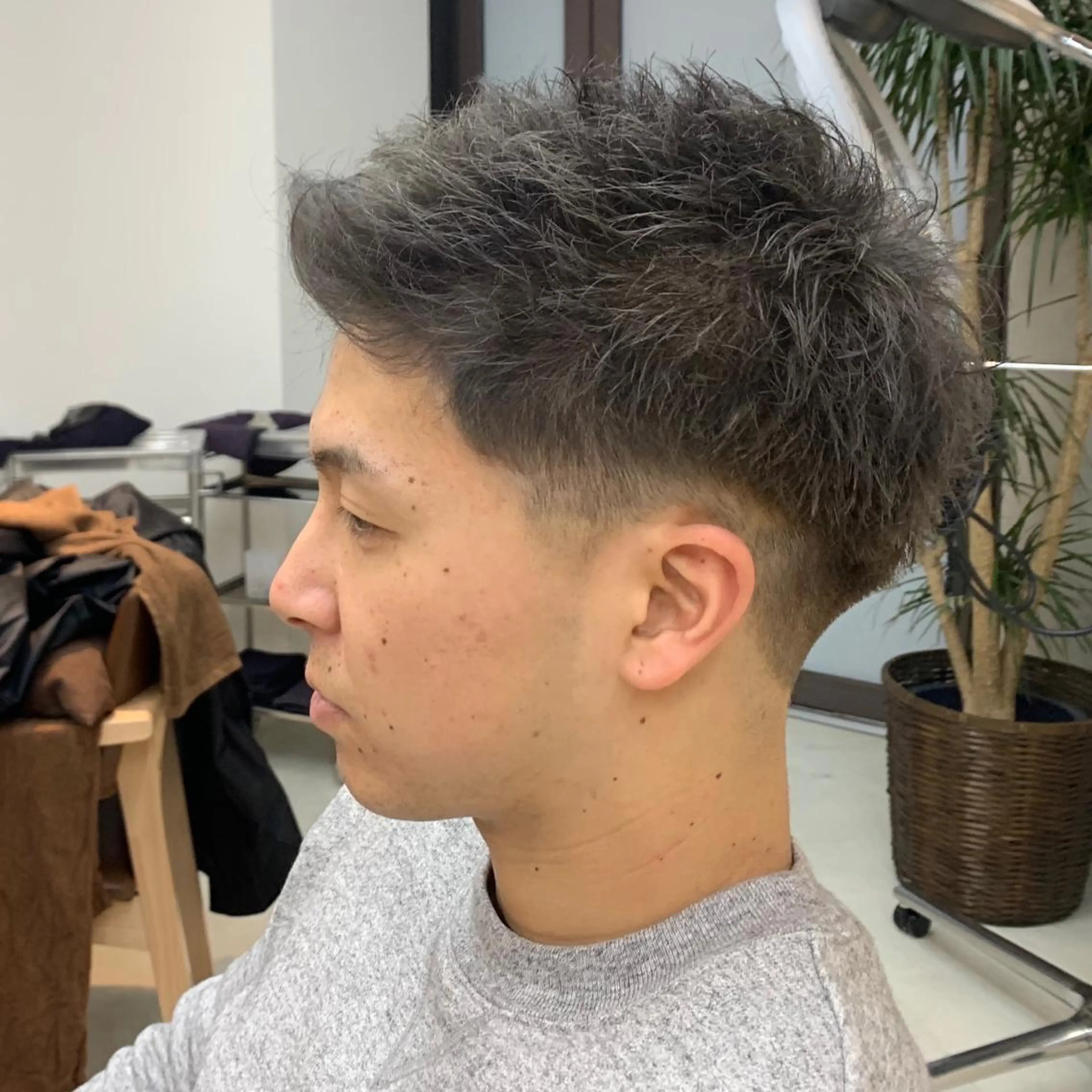 カラー メンズ mee.urawa所属・似合わせショート×透 明感/やじまたかしのヘアスタイル