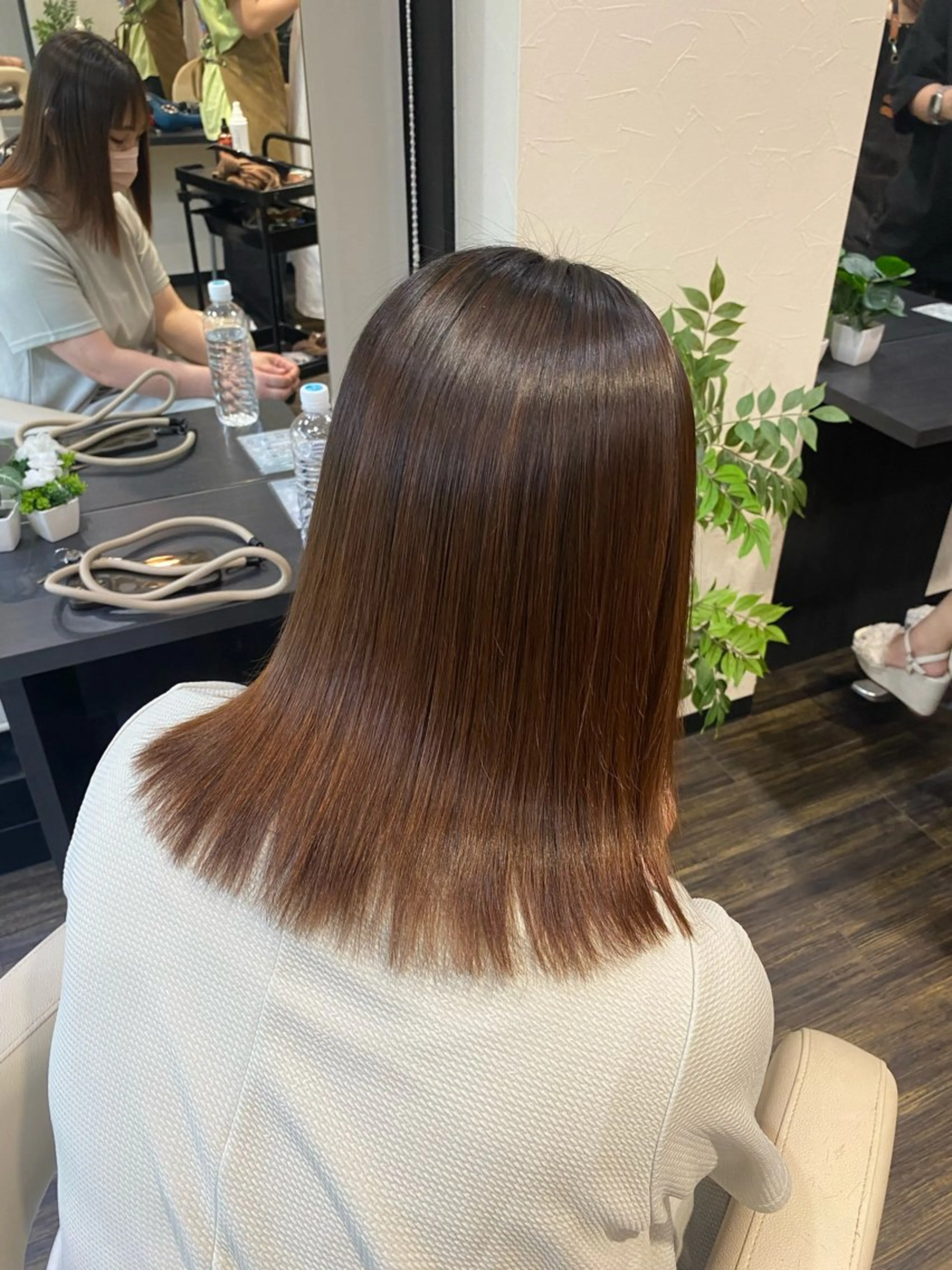 ミディアム カット 縮毛矯正 やました かりんのヘアスタイル