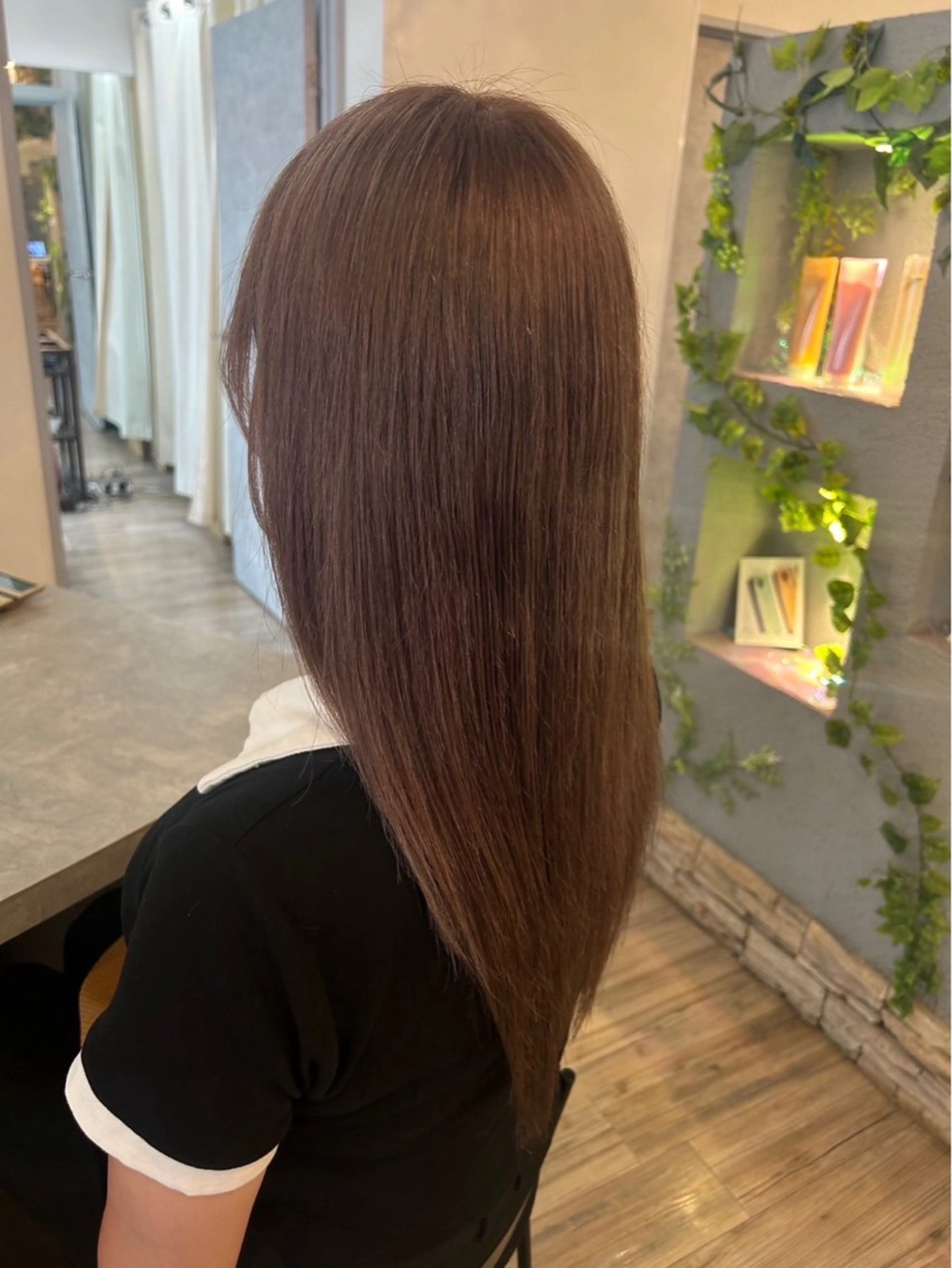 セミロング カラー ミナミ🩰デサインカ ラー♡ヘアセットのヘアスタイル