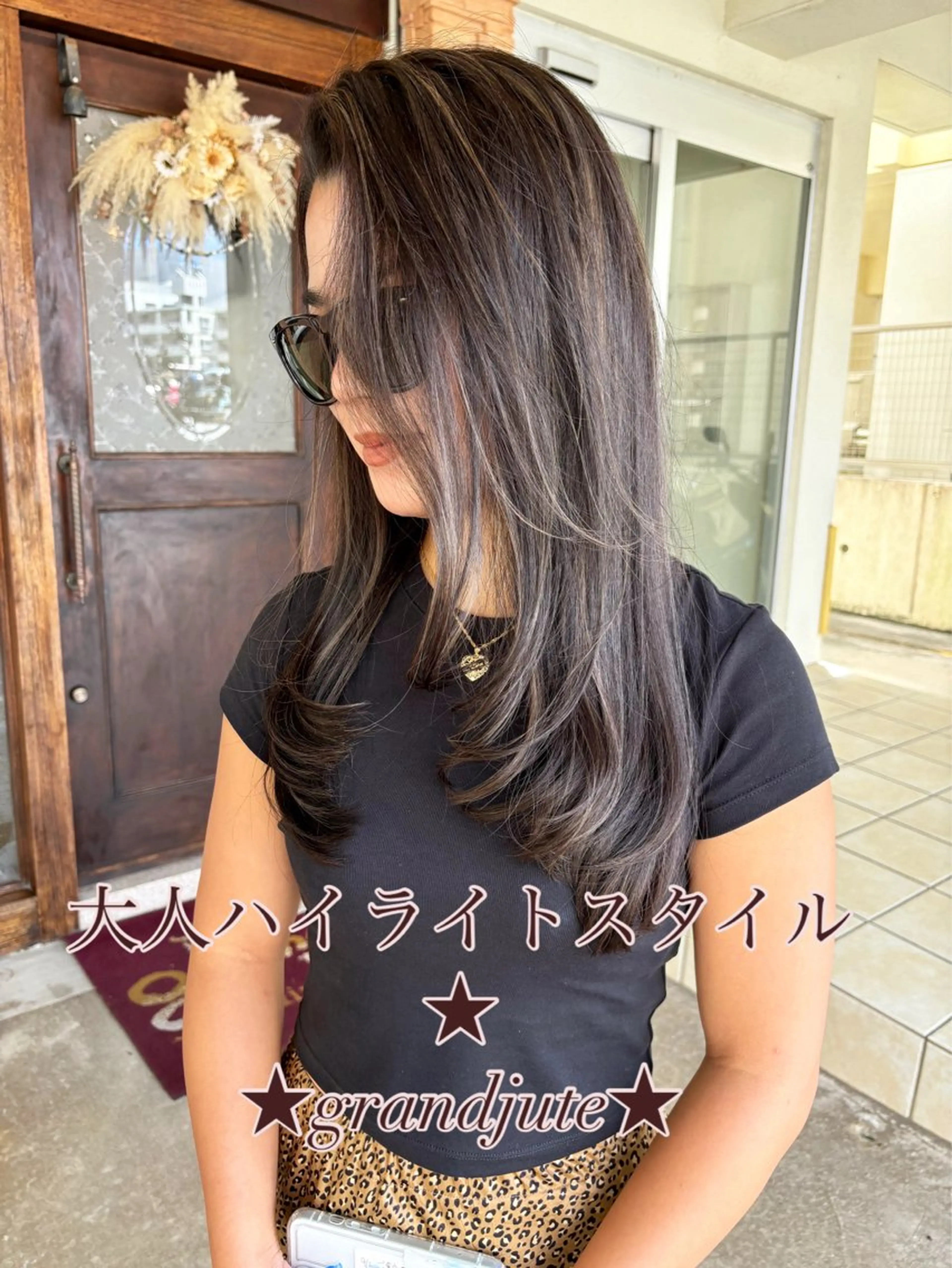 ミディアム カラー ハイライトカラー ハイライト カット ヘアカラー grand juteのヘアスタイル