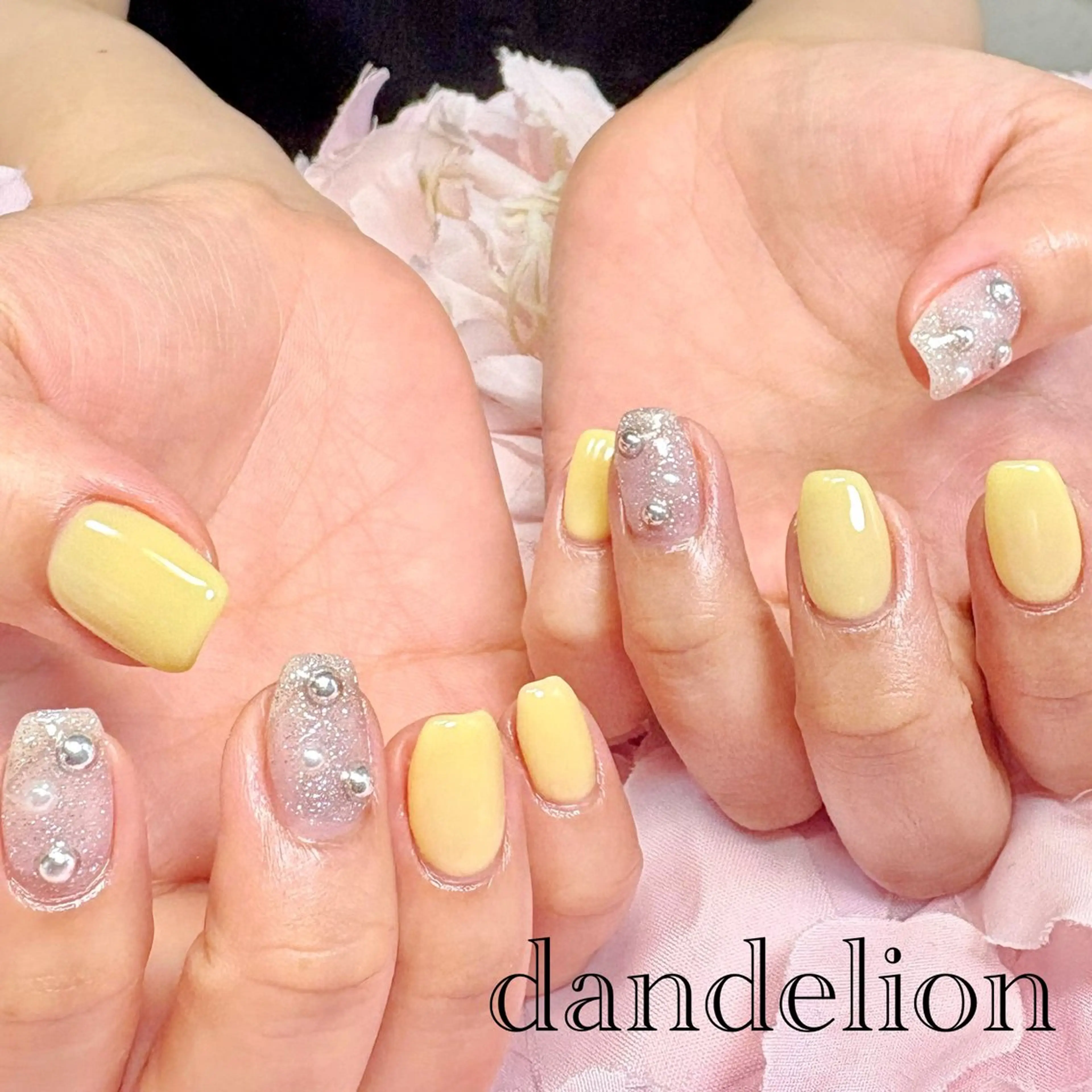 ネイル ハンドネイル ハンドケア dandelion ダンデライオンのネイルデザイン